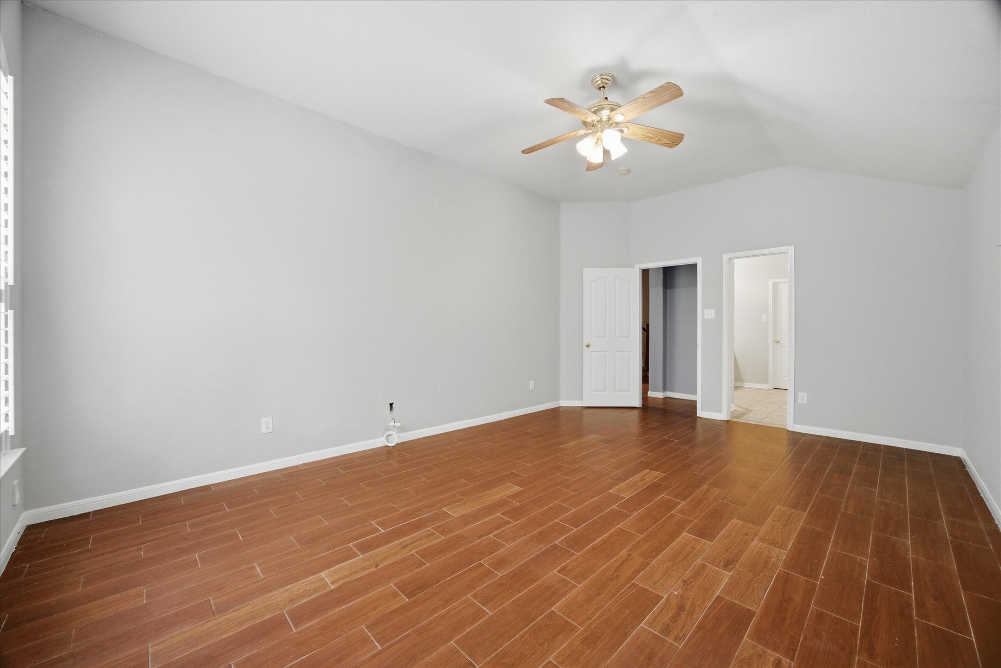 5101 Stonecrest Drive