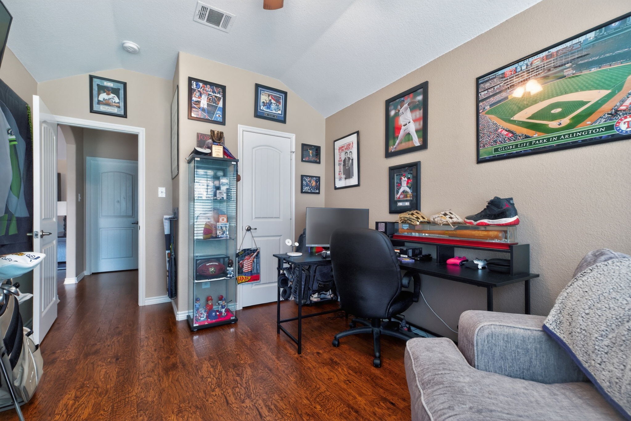 409 Jasmine Circle
