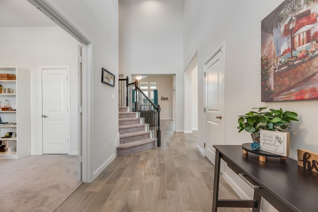 7807 Links Drive