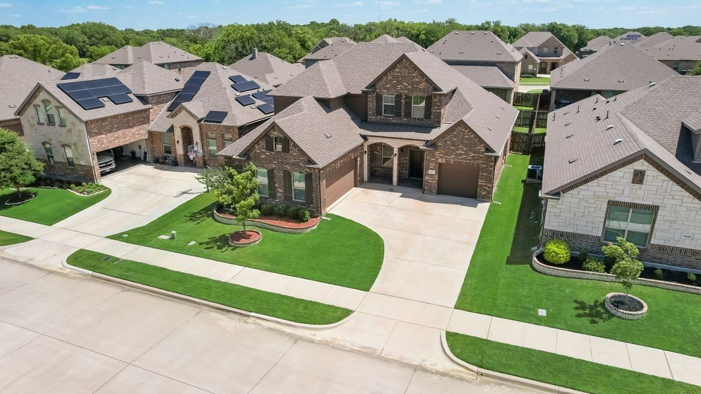 7807 Links Drive