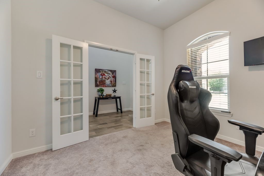 7807 Links Drive