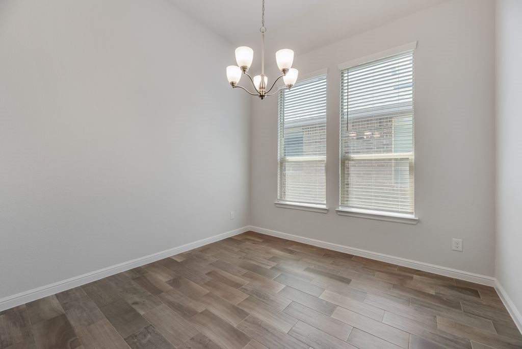 7807 Links Drive