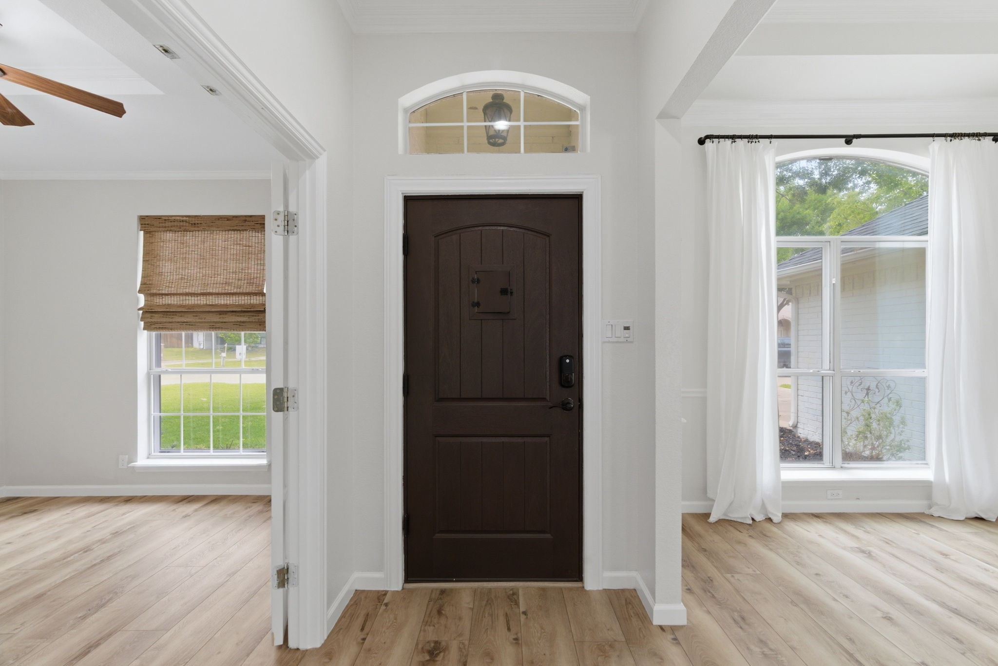 8 Waterwood Court