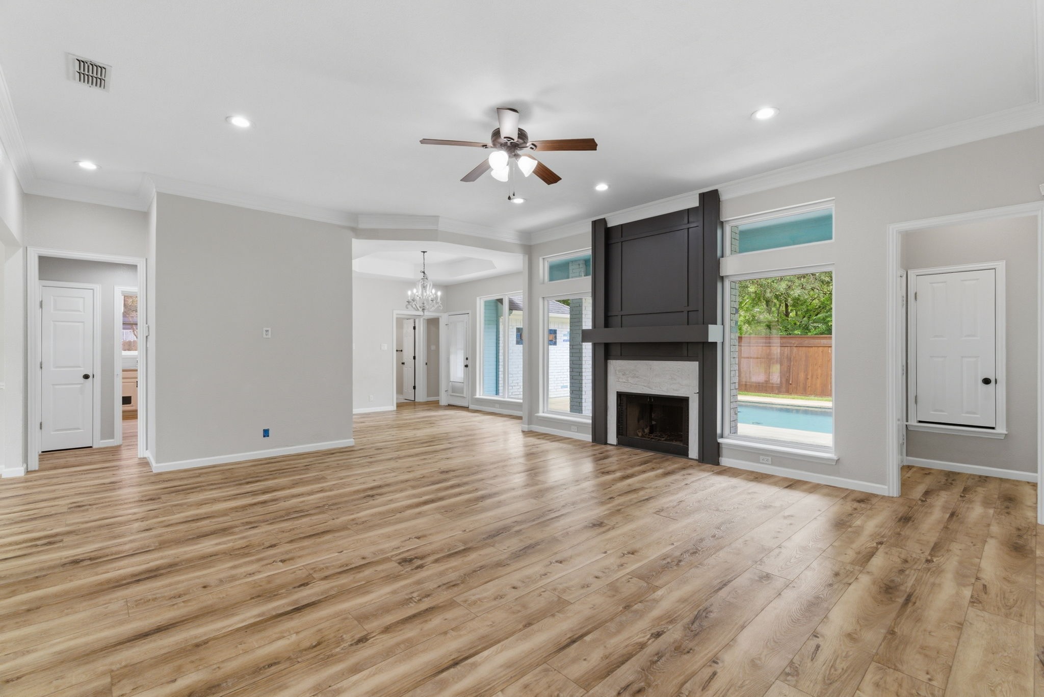 8 Waterwood Court