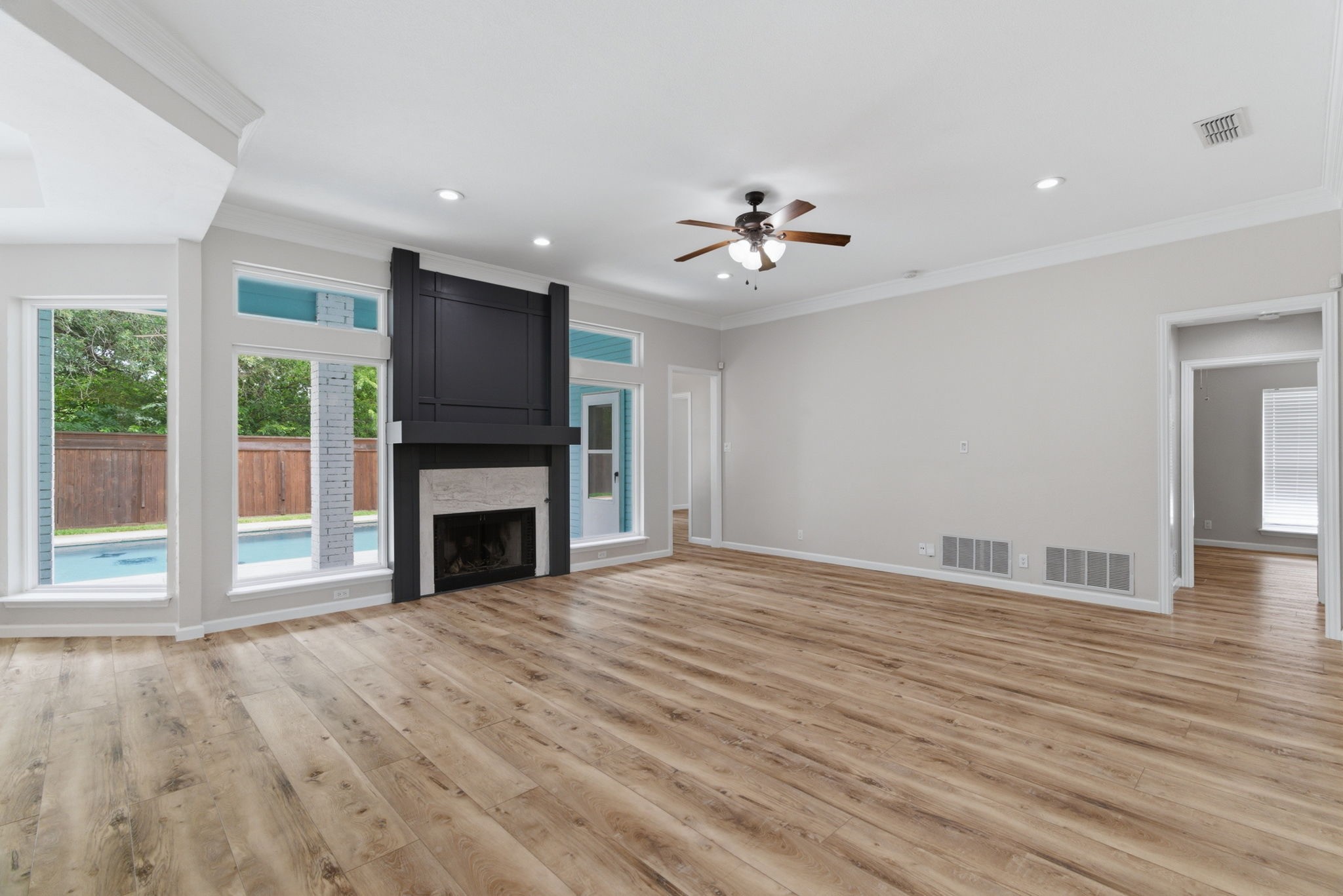 8 Waterwood Court