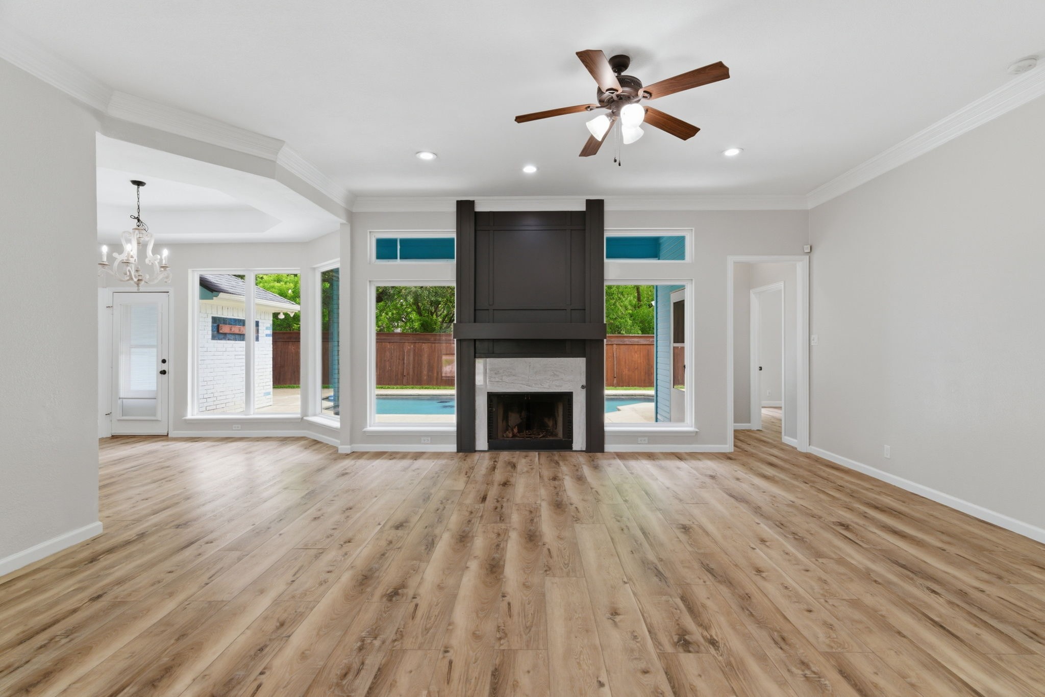 8 Waterwood Court