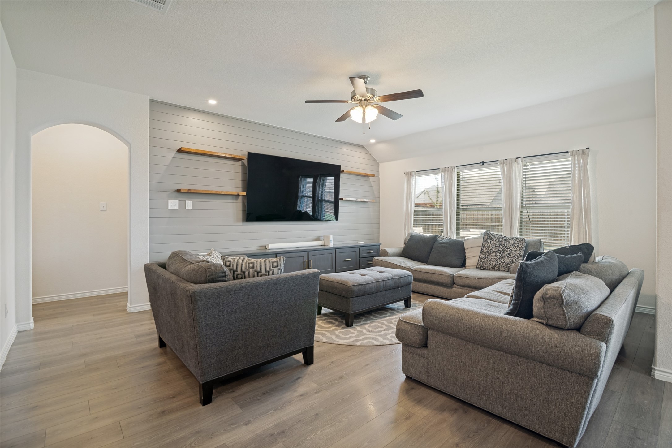 437 Forestridge Drive