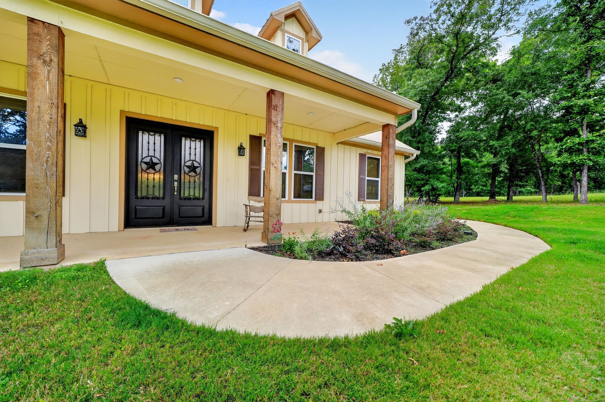 5230 Esquire Estates Road