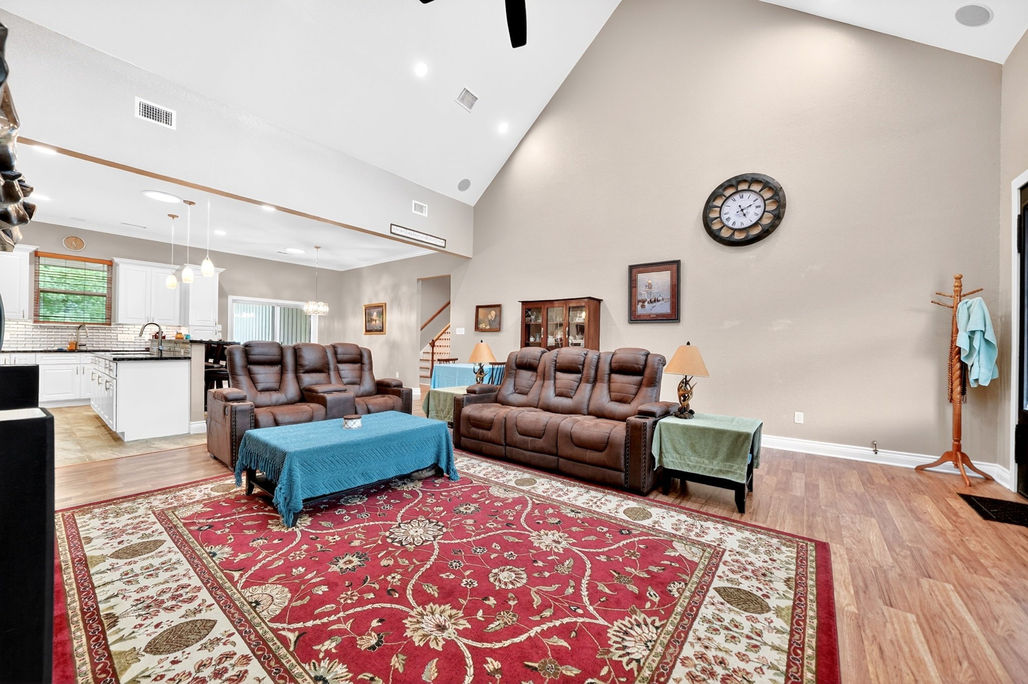 5230 Esquire Estates Road