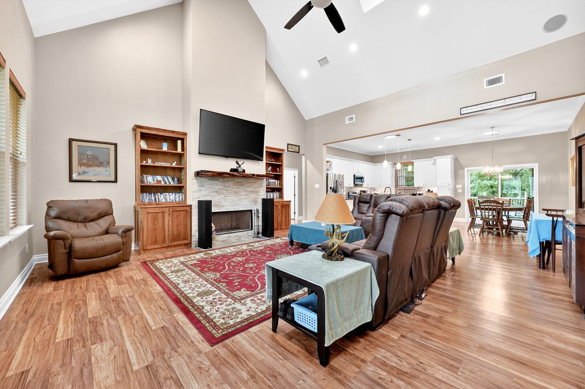 5230 Esquire Estates Road