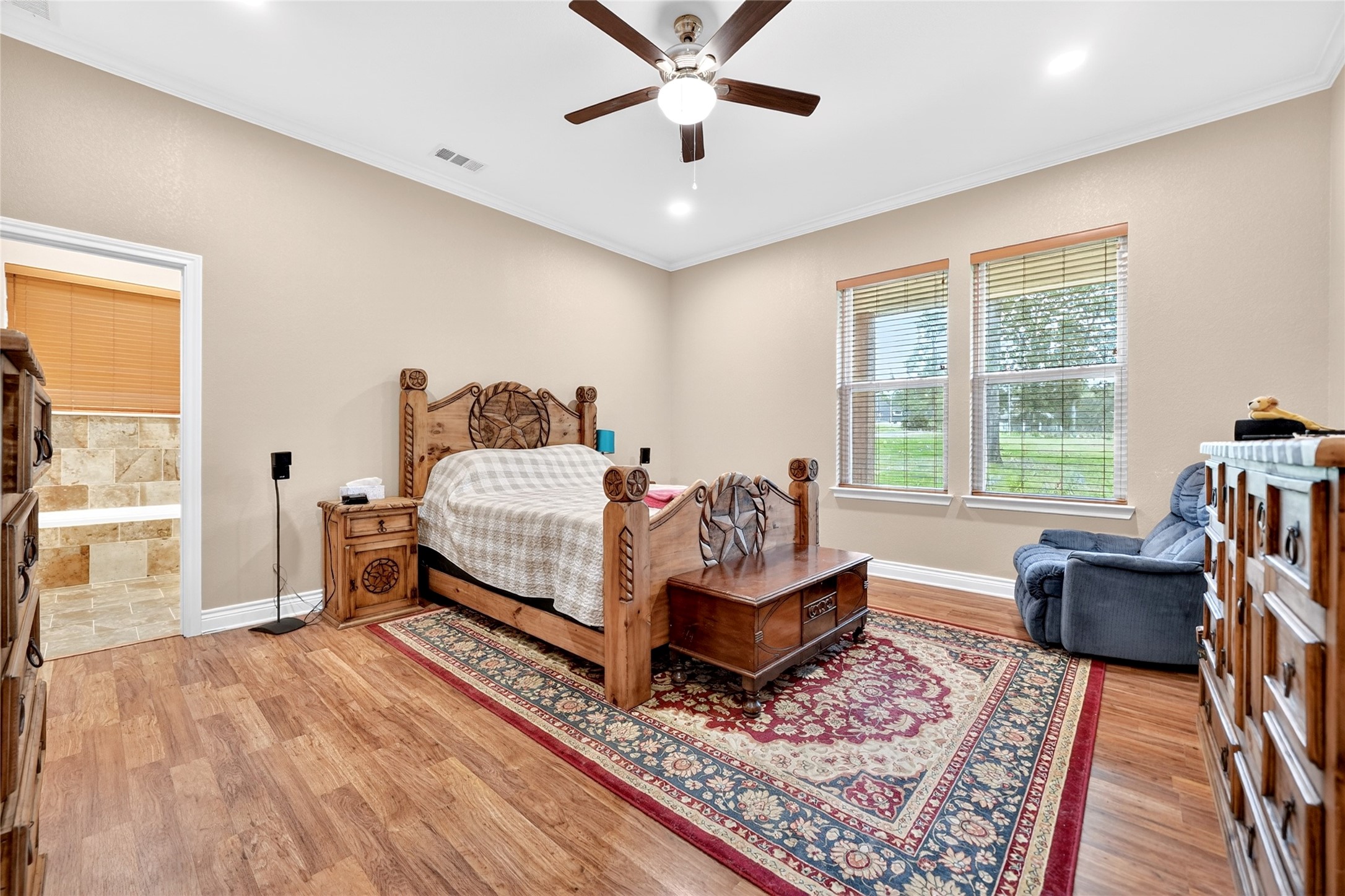 5230 Esquire Estates Road