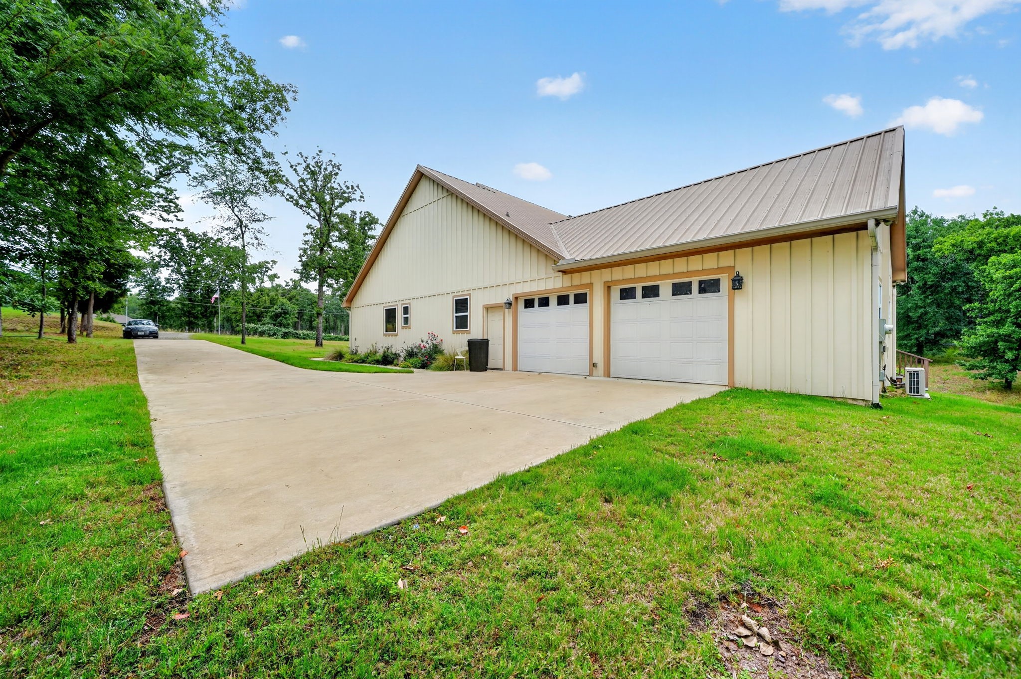 5230 Esquire Estates Road