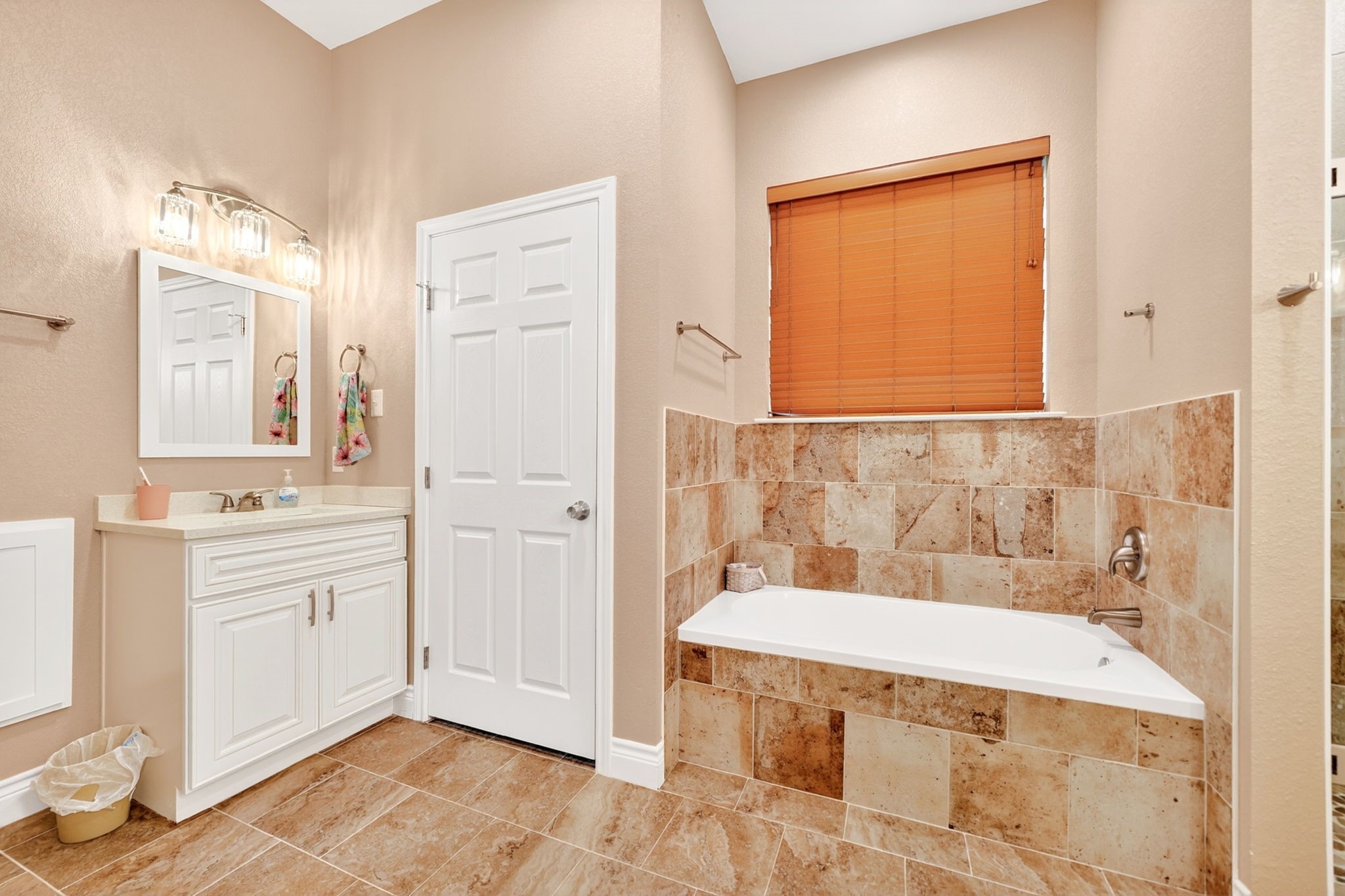 5230 Esquire Estates Road