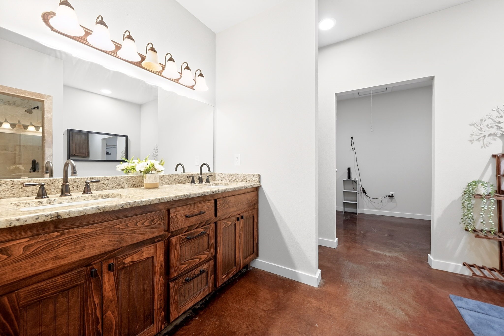 13050 County Road 4016