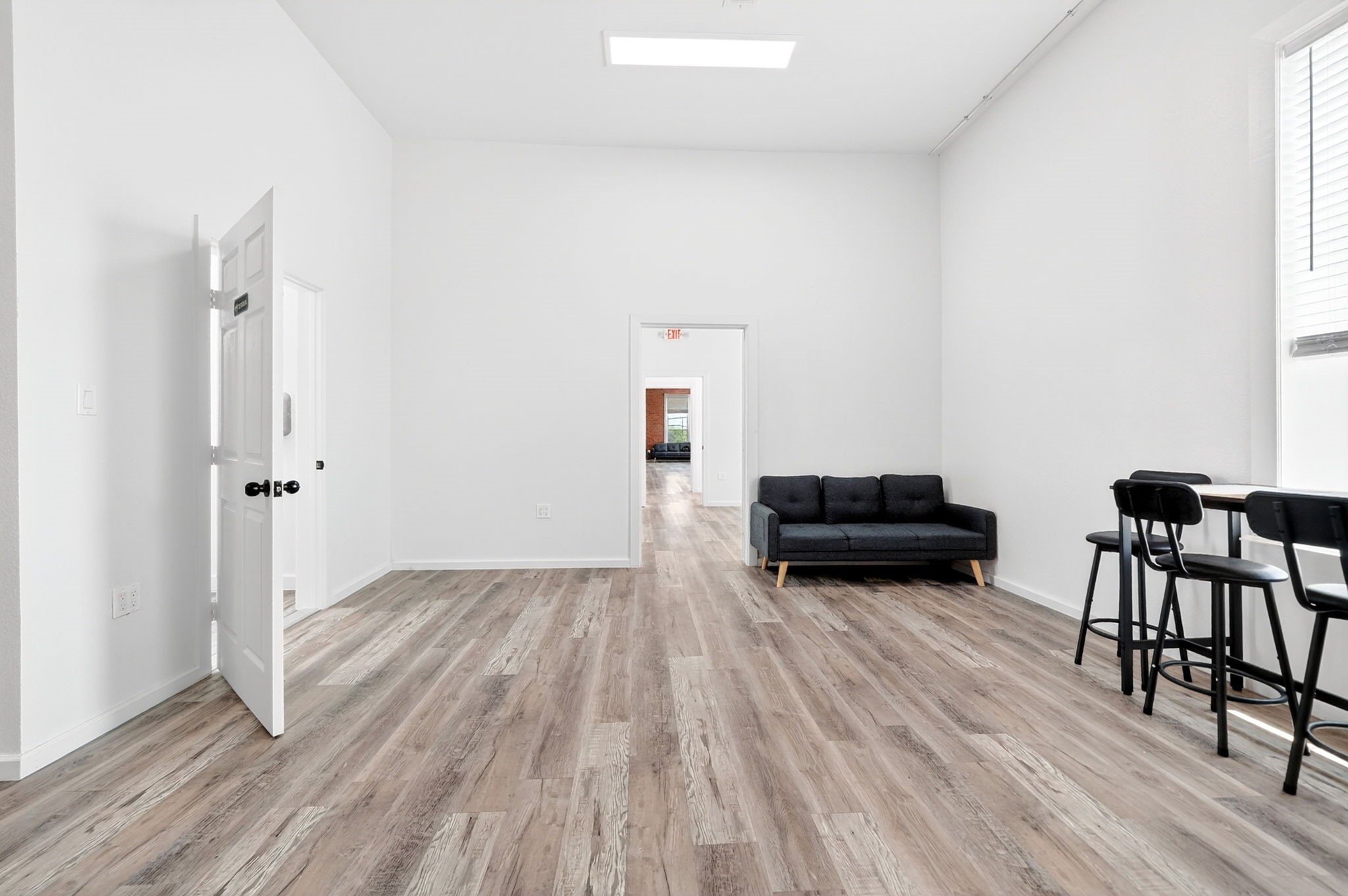 201 N Bois D Arc Street