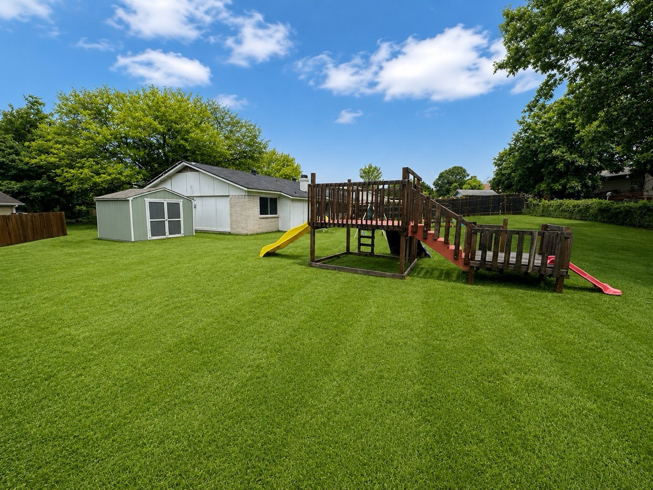 527 Shelly Court