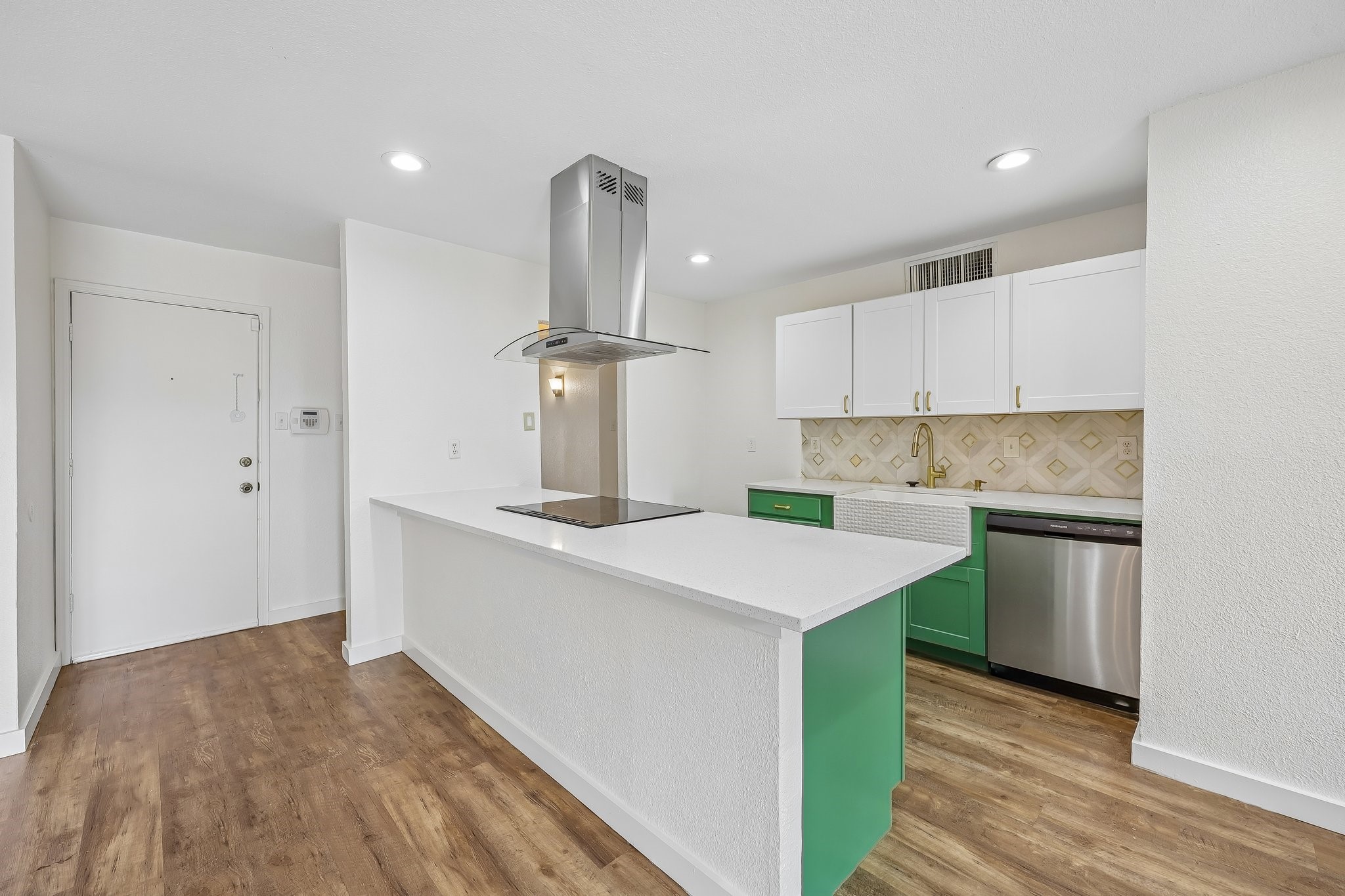304 Long Canyon Drive