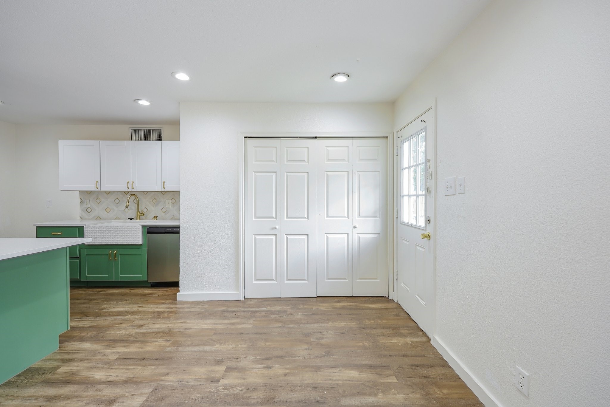 304 Long Canyon Drive