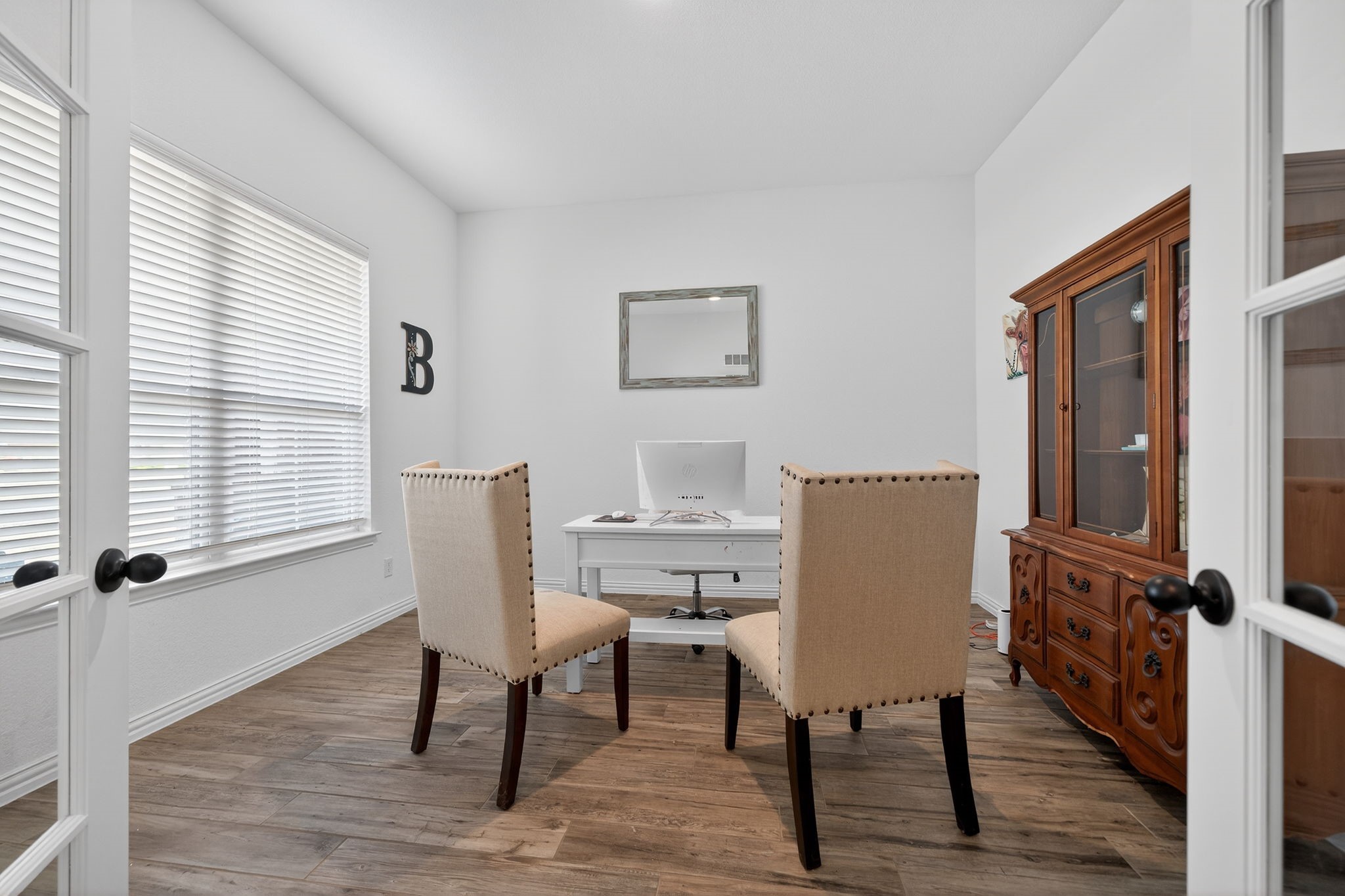 1180 Colina Parkway