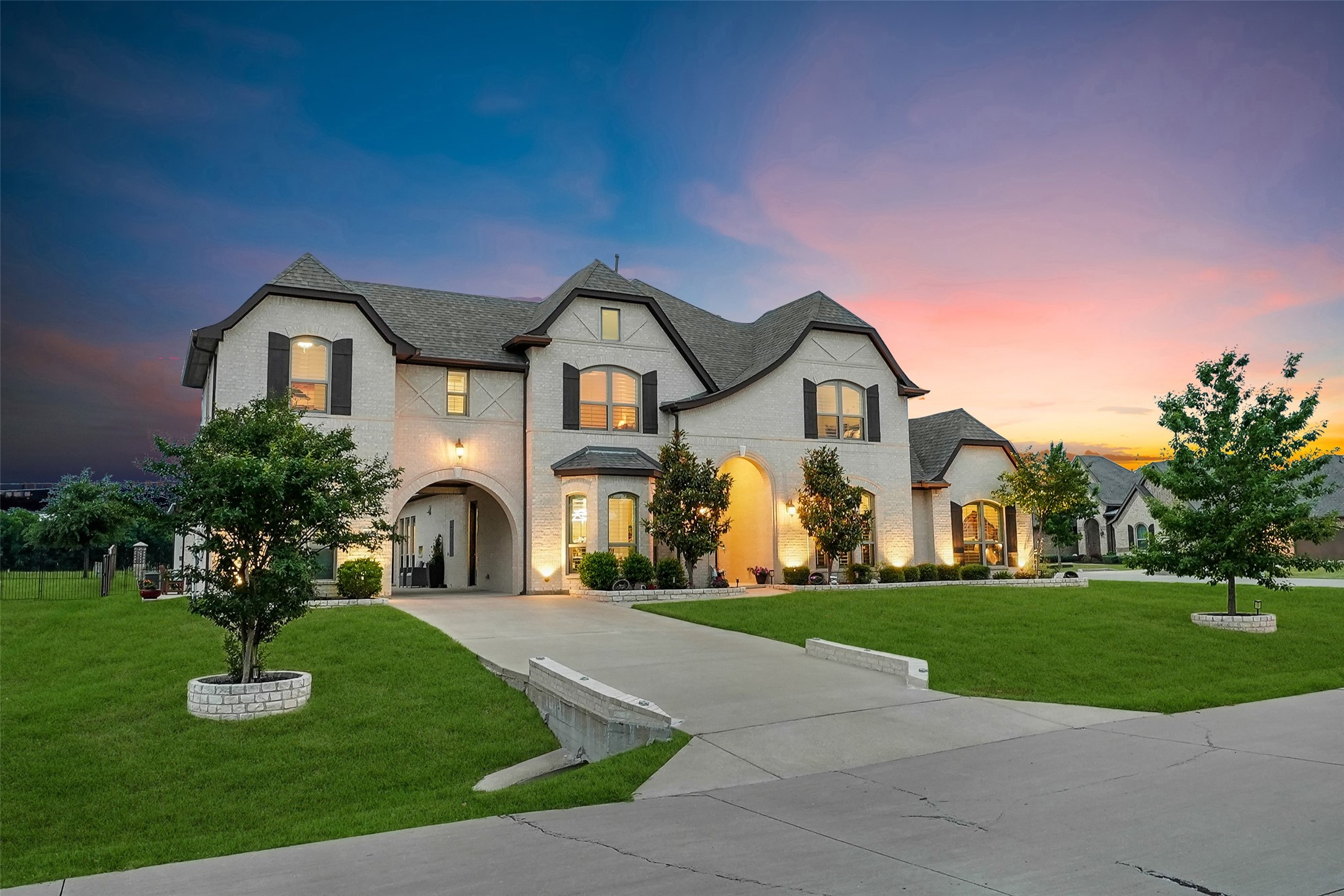 2604 Coyote Crossing