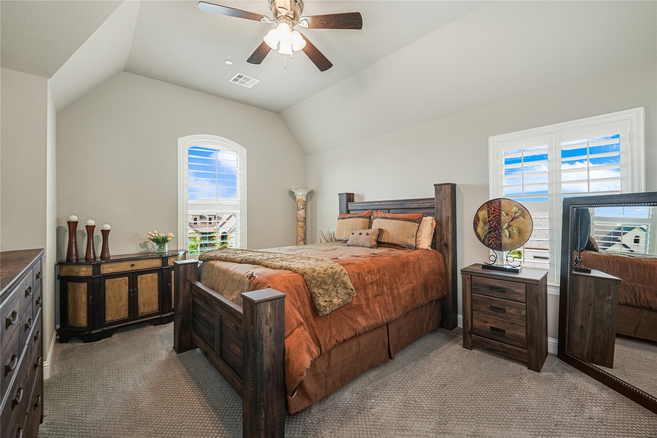 2604 Coyote Crossing