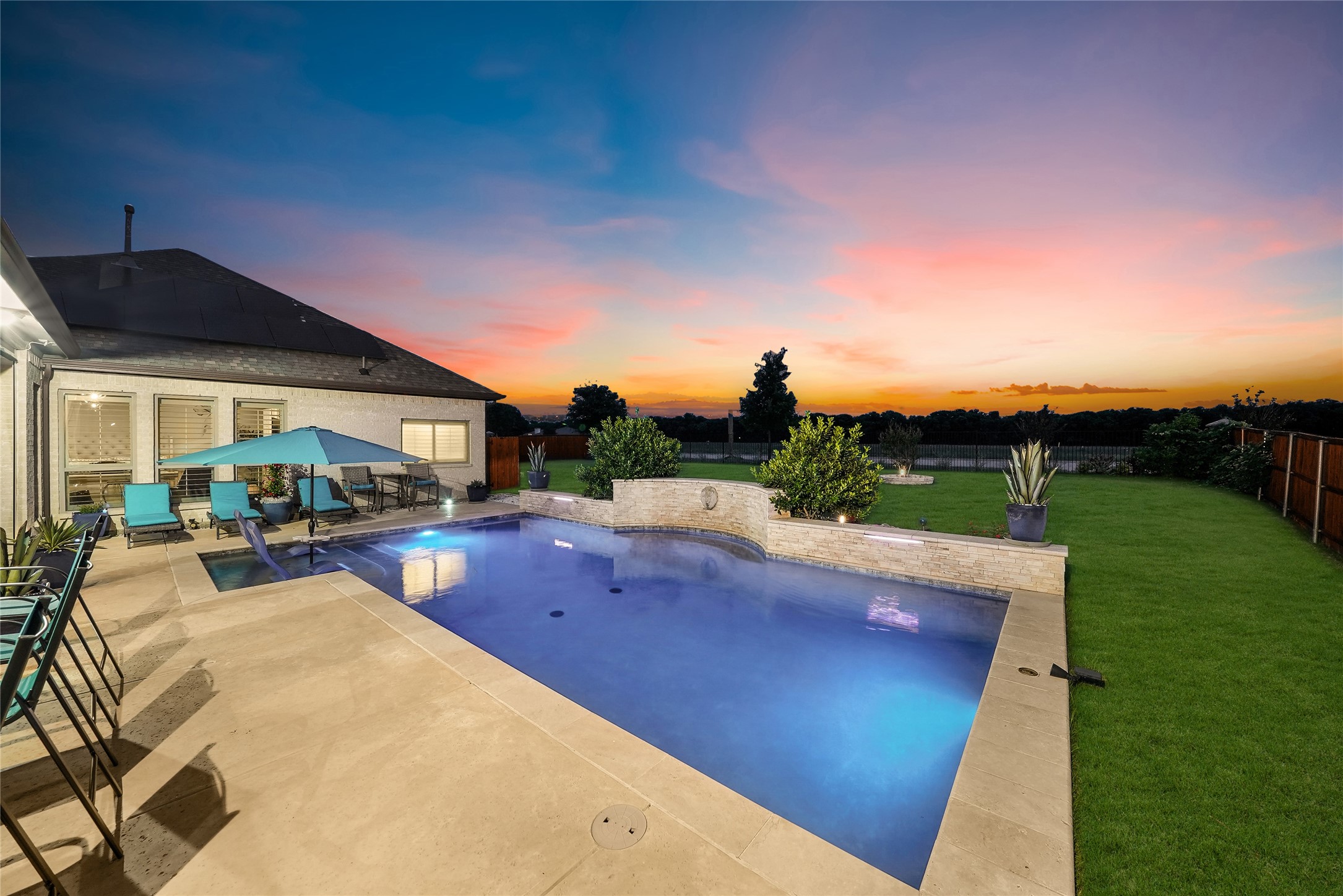 2604 Coyote Crossing