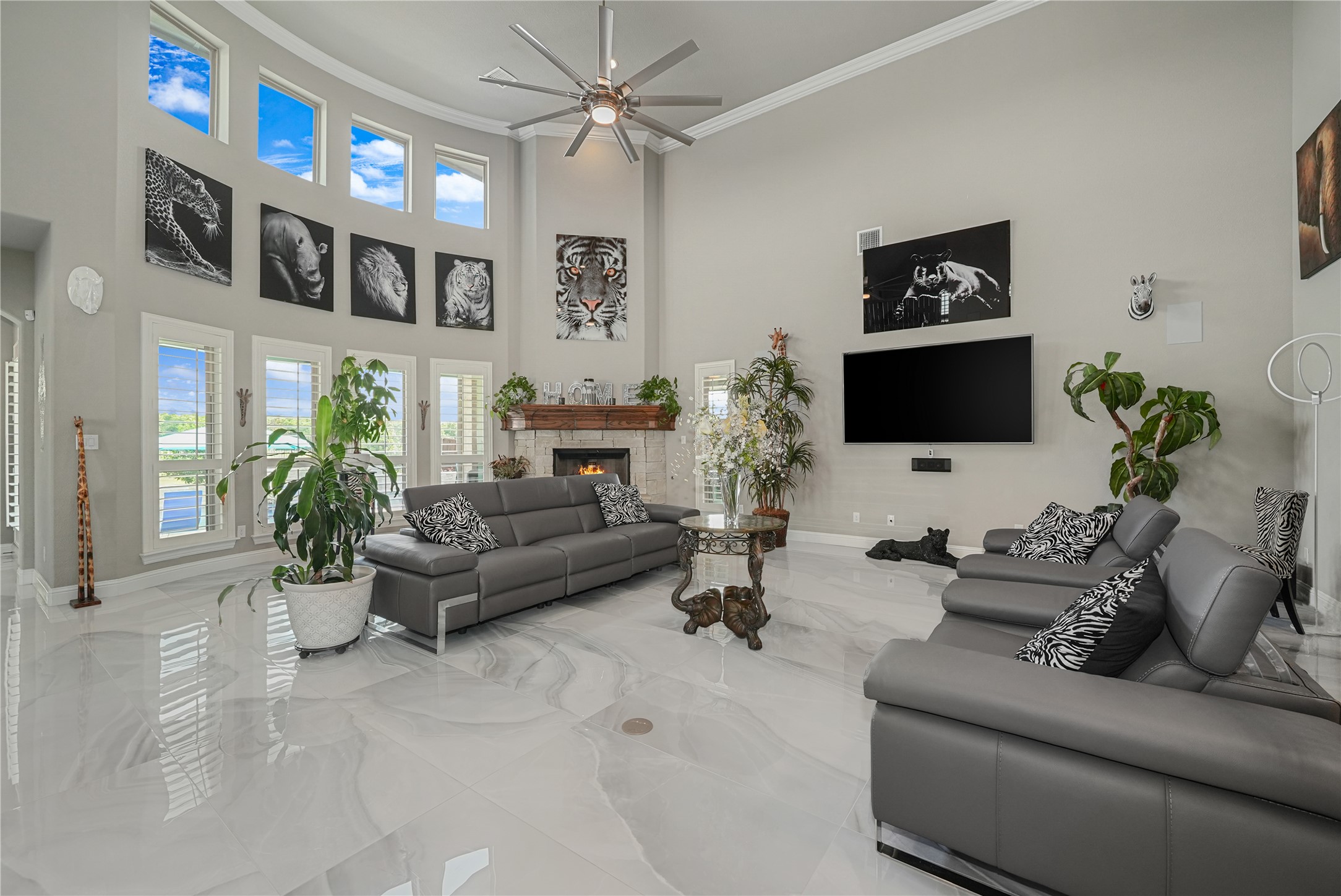 2604 Coyote Crossing