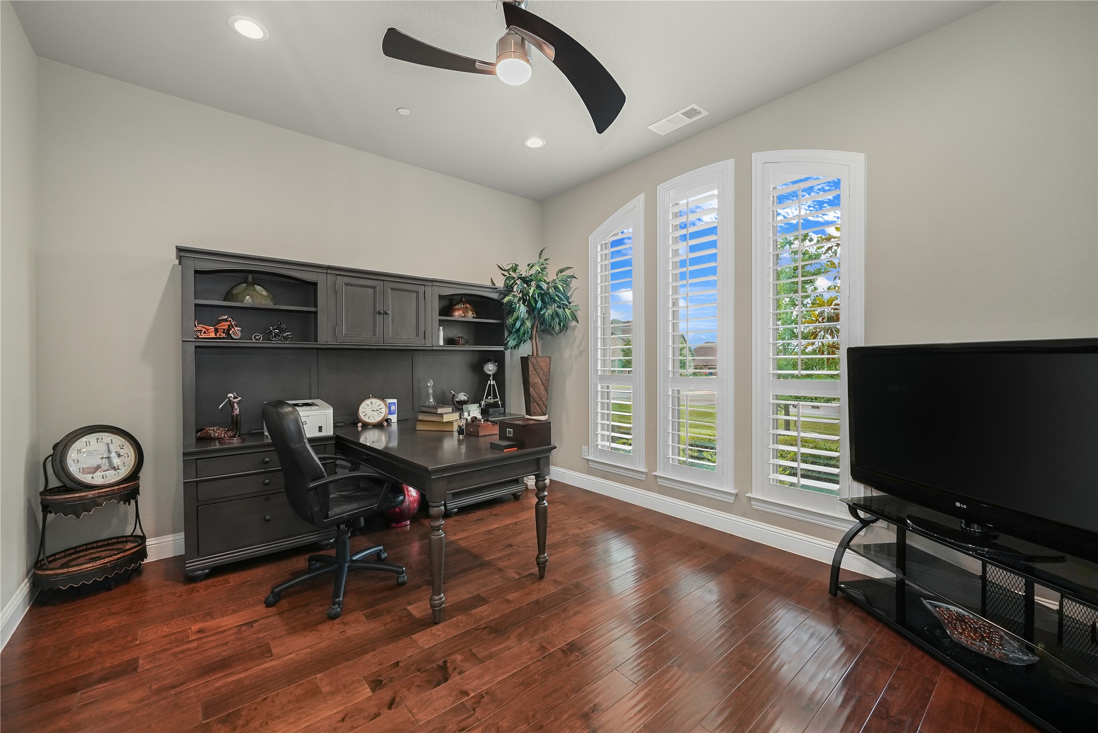 2604 Coyote Crossing