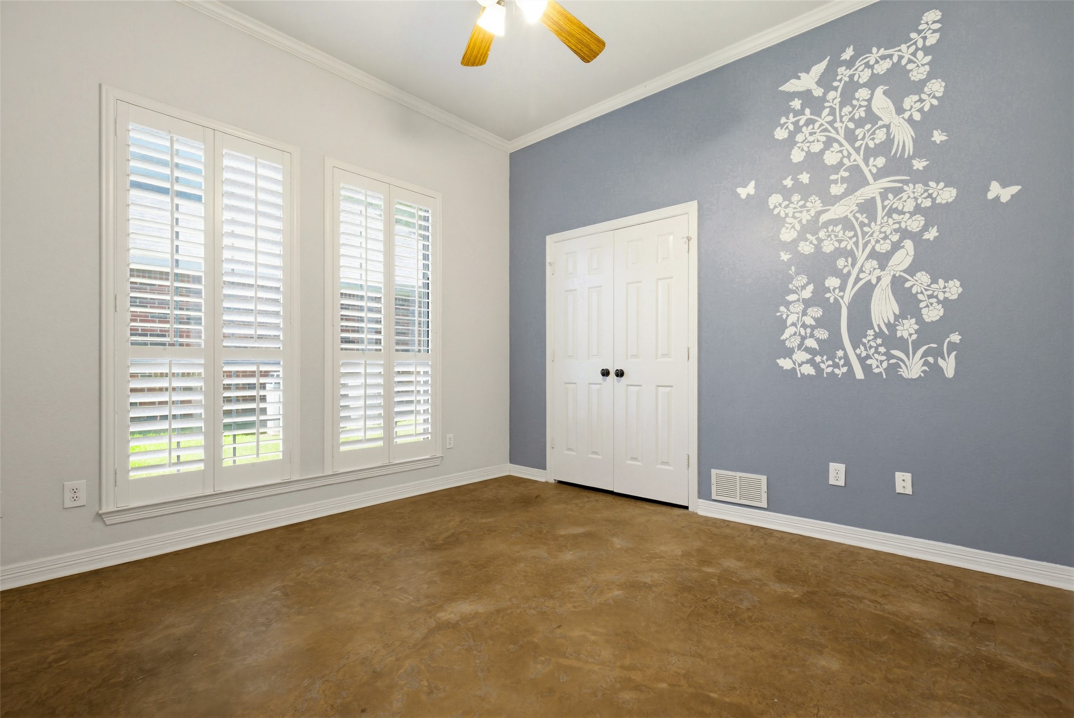 2112 Glendale Drive