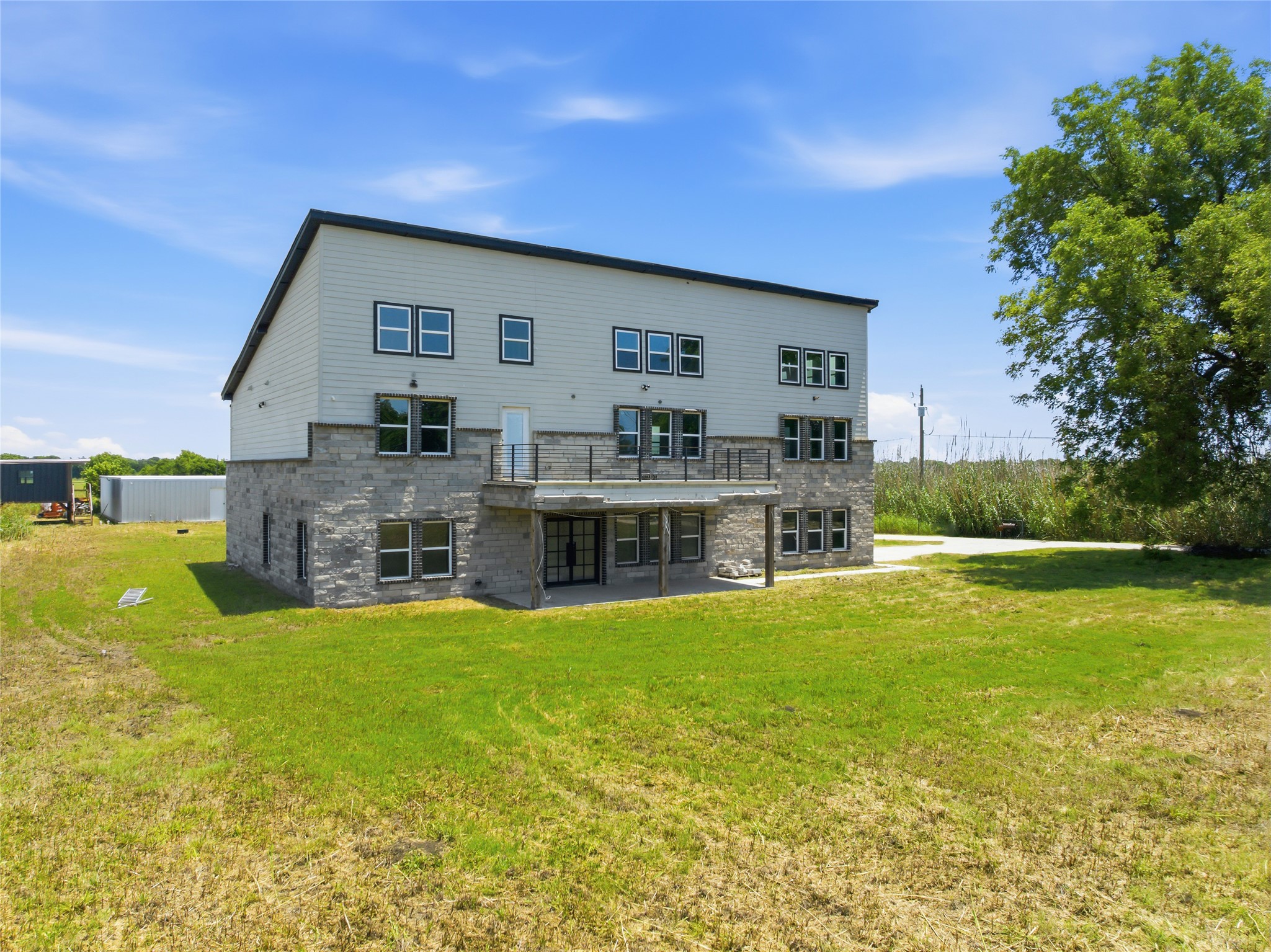 1614 County Road 1227