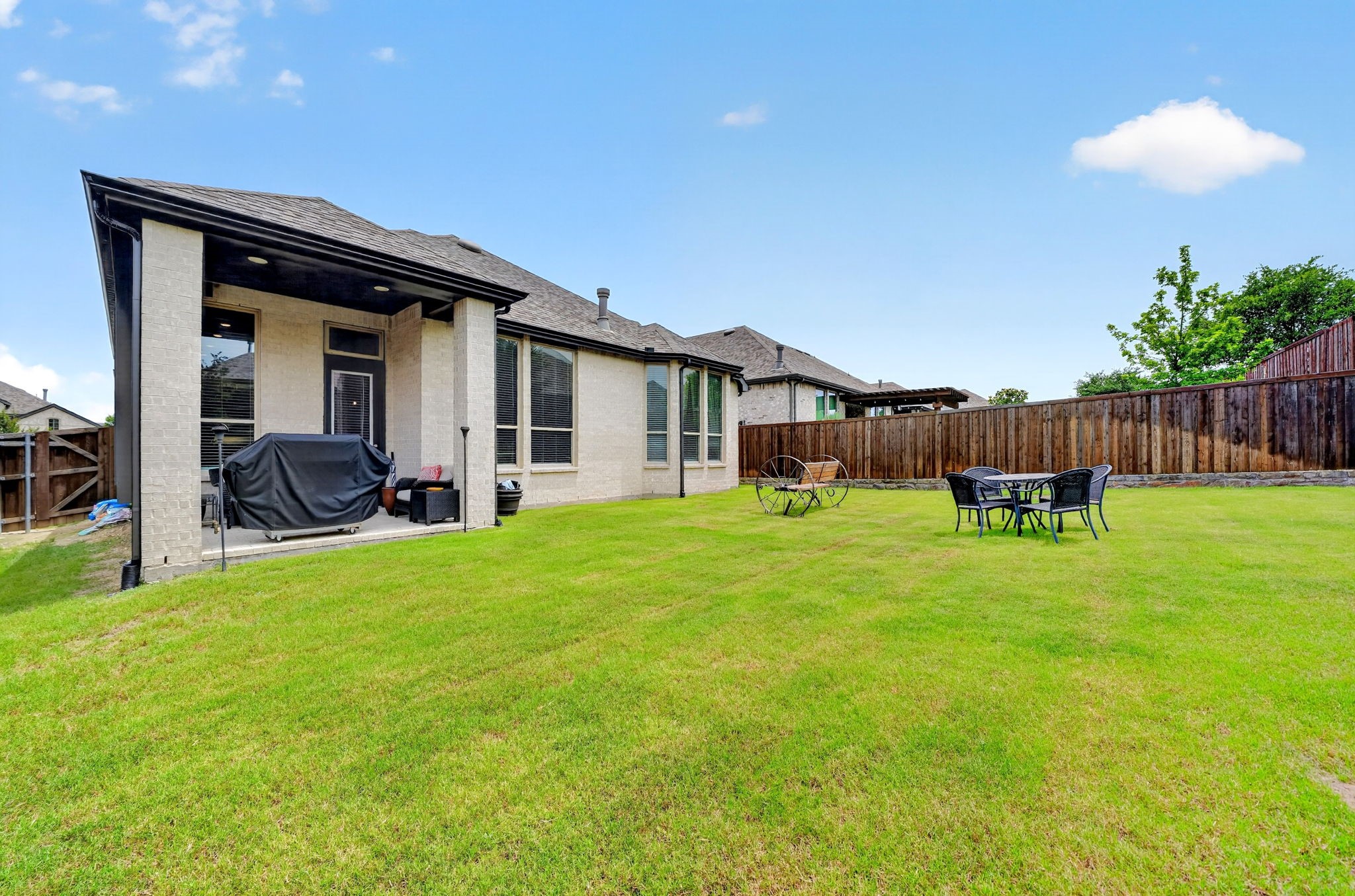 3921 River Bend Street