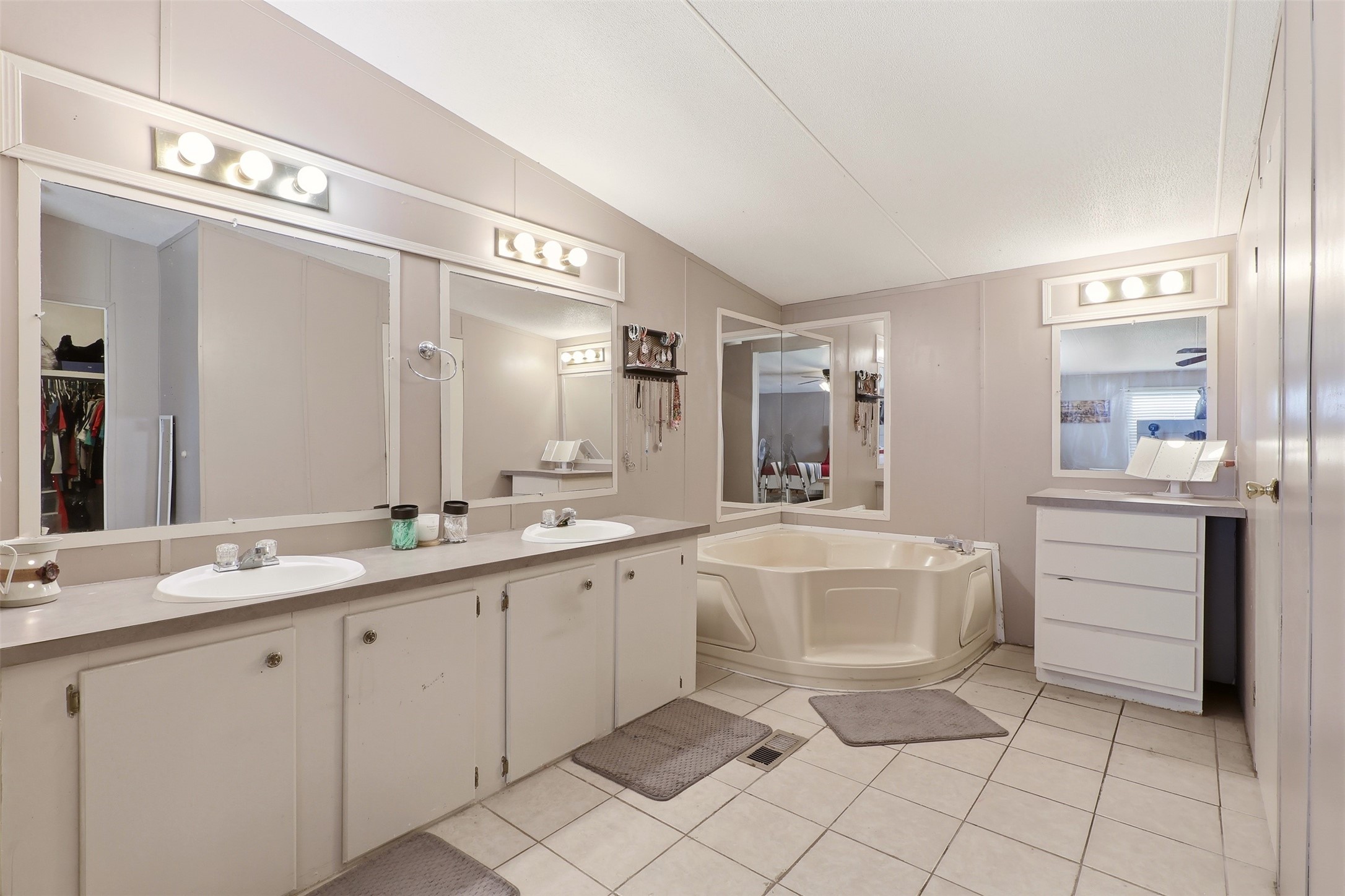 3657 County Road 2508