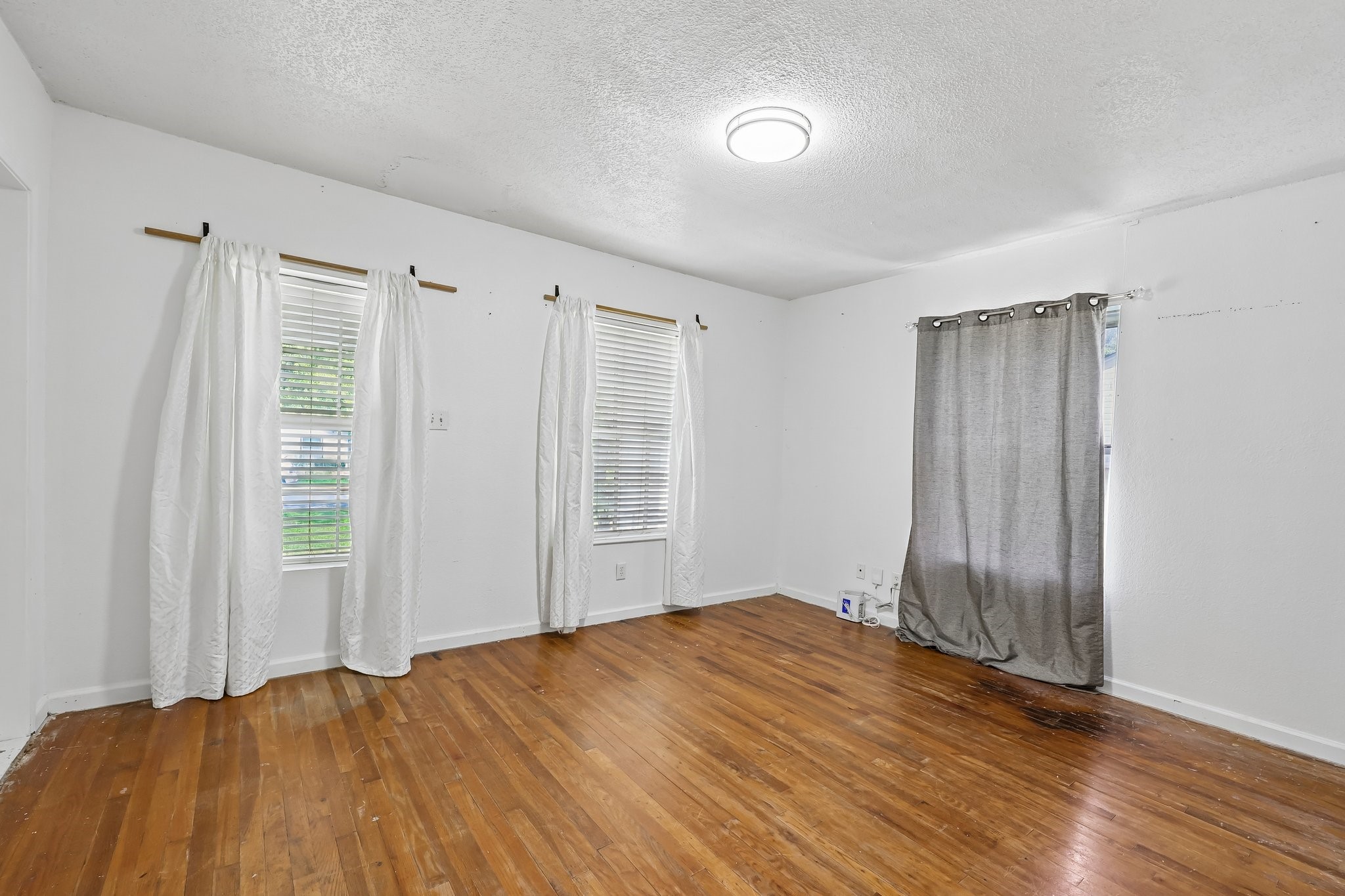 1215 Churchill Road