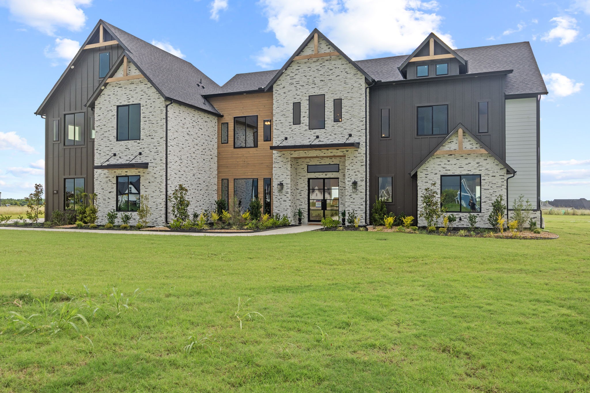 705 Cambridge Court