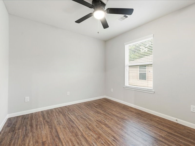 8 Shady Oak Lane