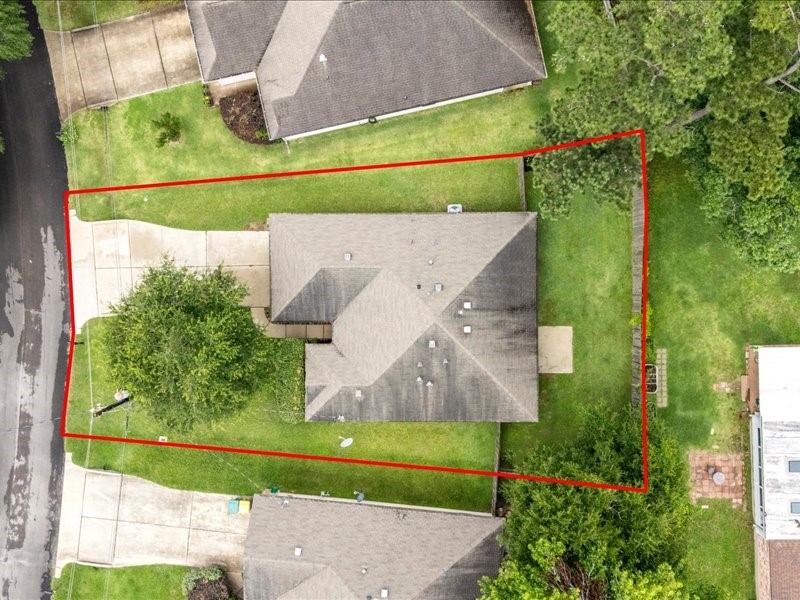 8 Shady Oak Lane
