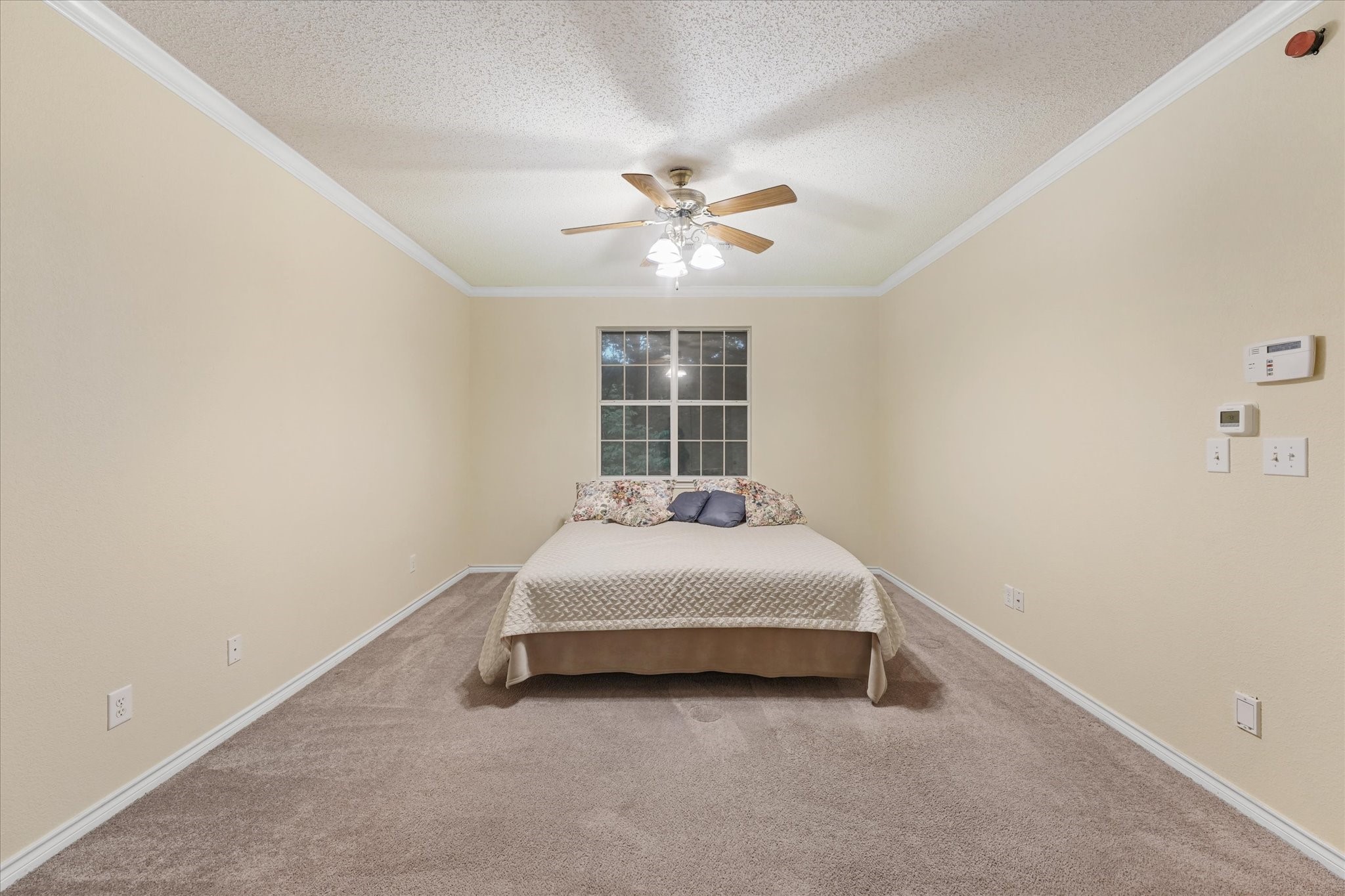 202 Fox Hollow
