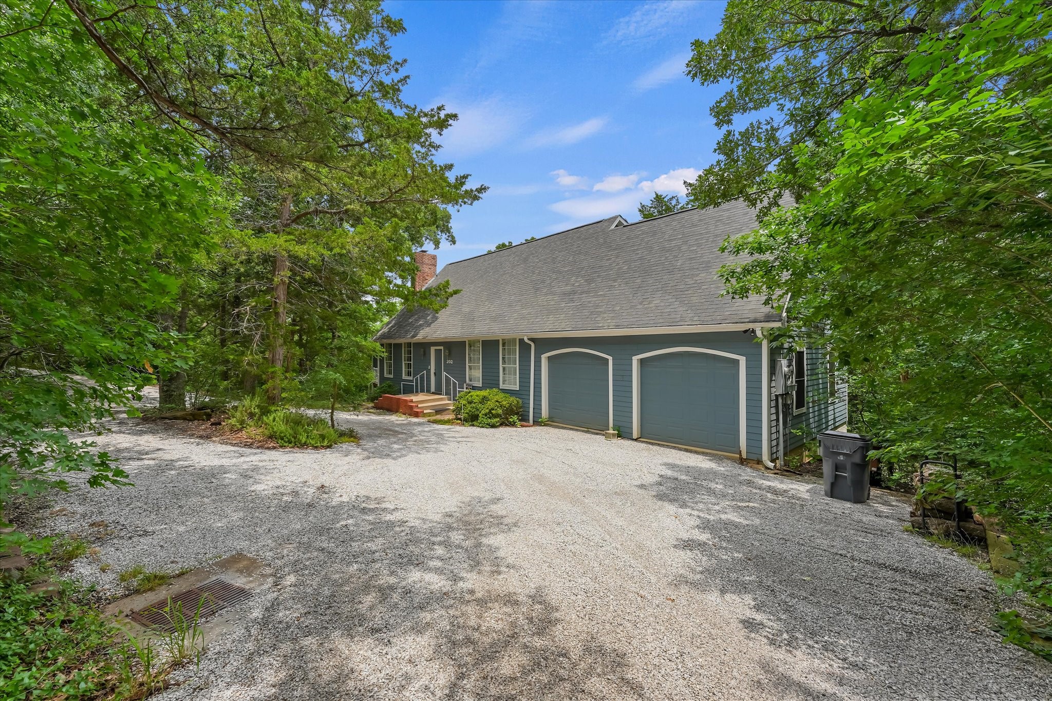 202 Fox Hollow