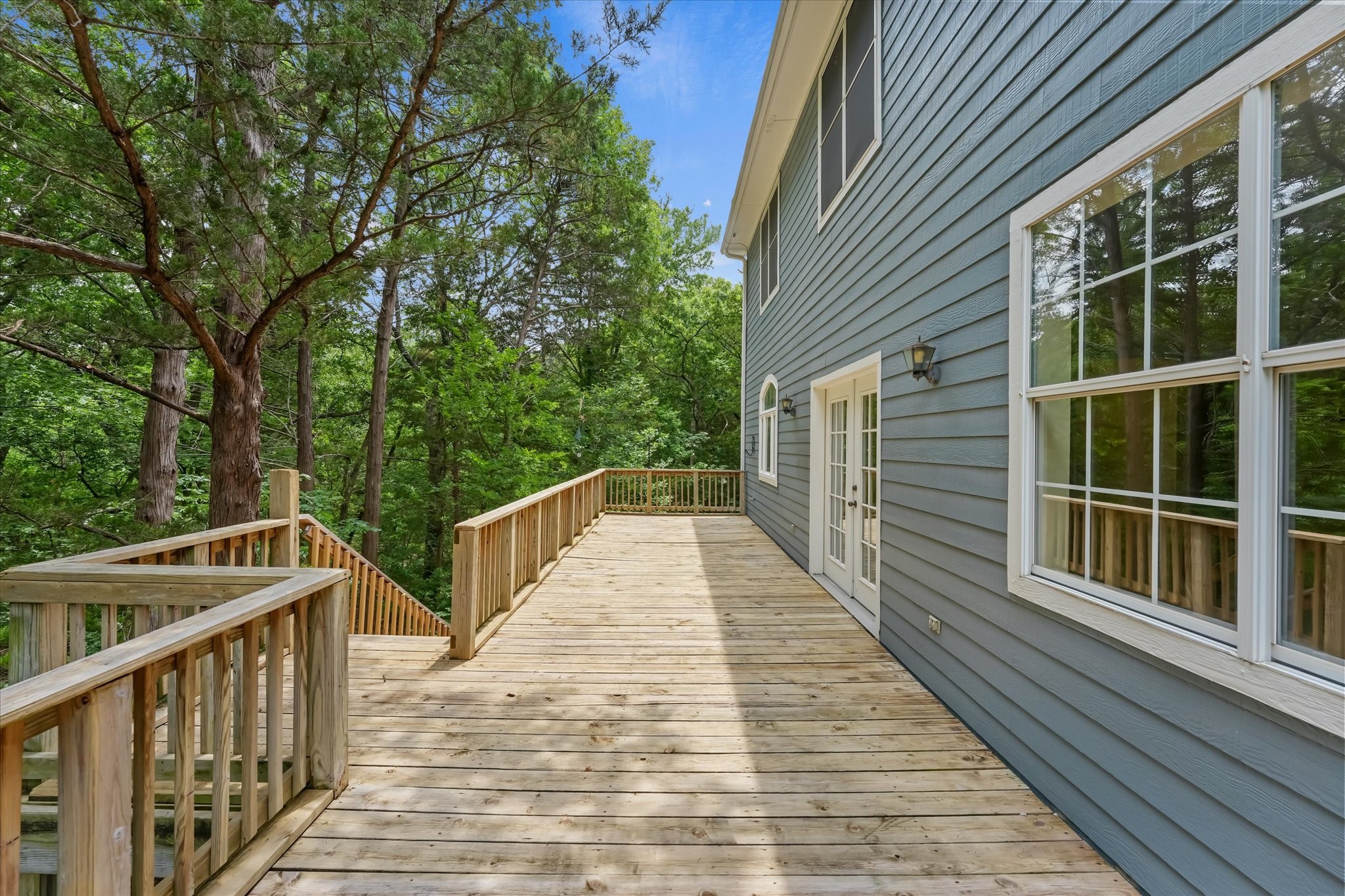 202 Fox Hollow