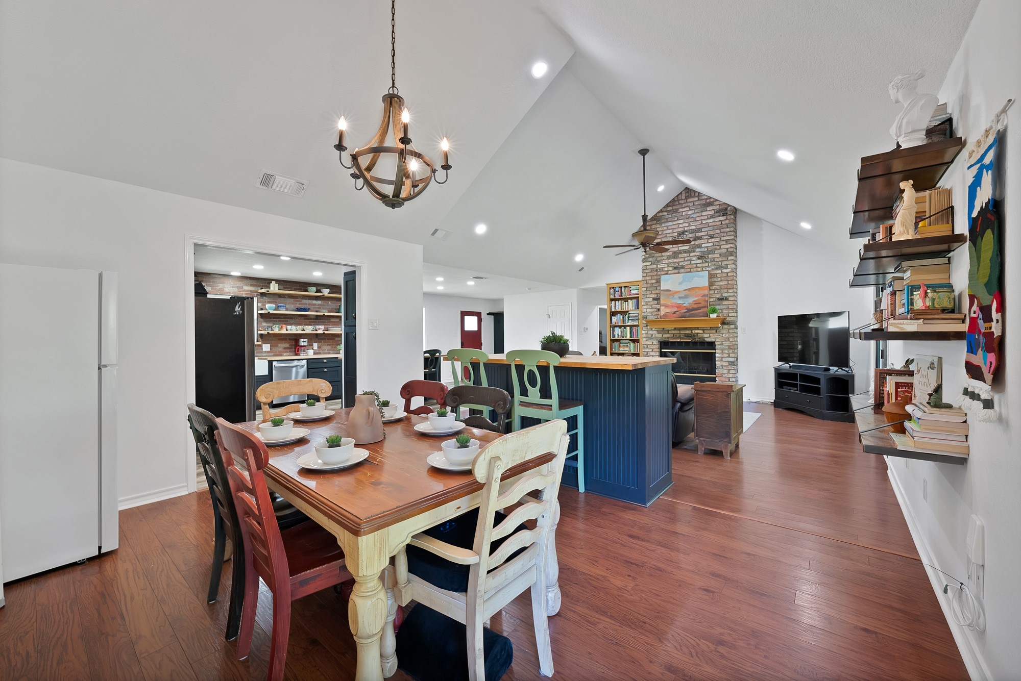 3328 English Creek Court