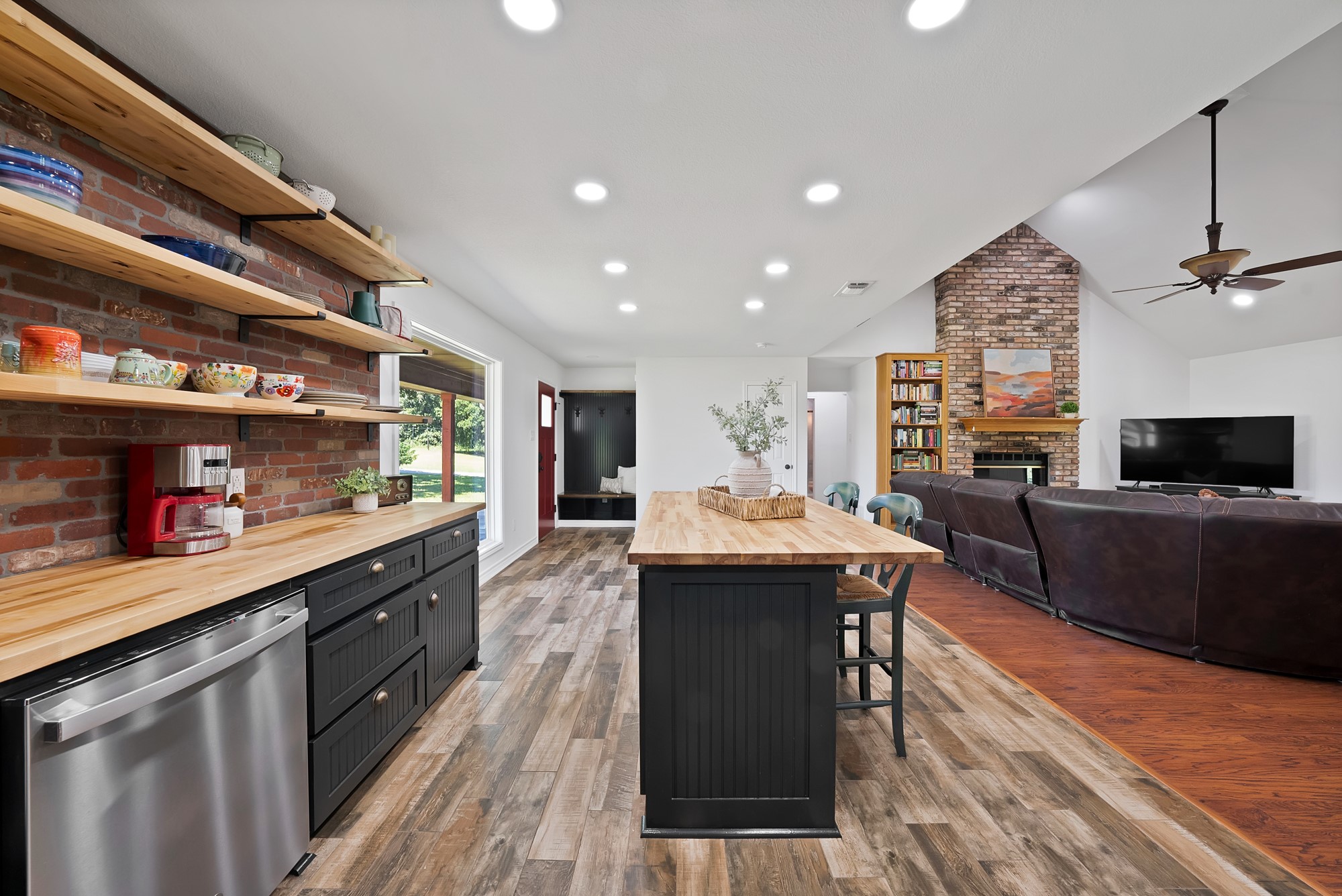 3328 English Creek Court