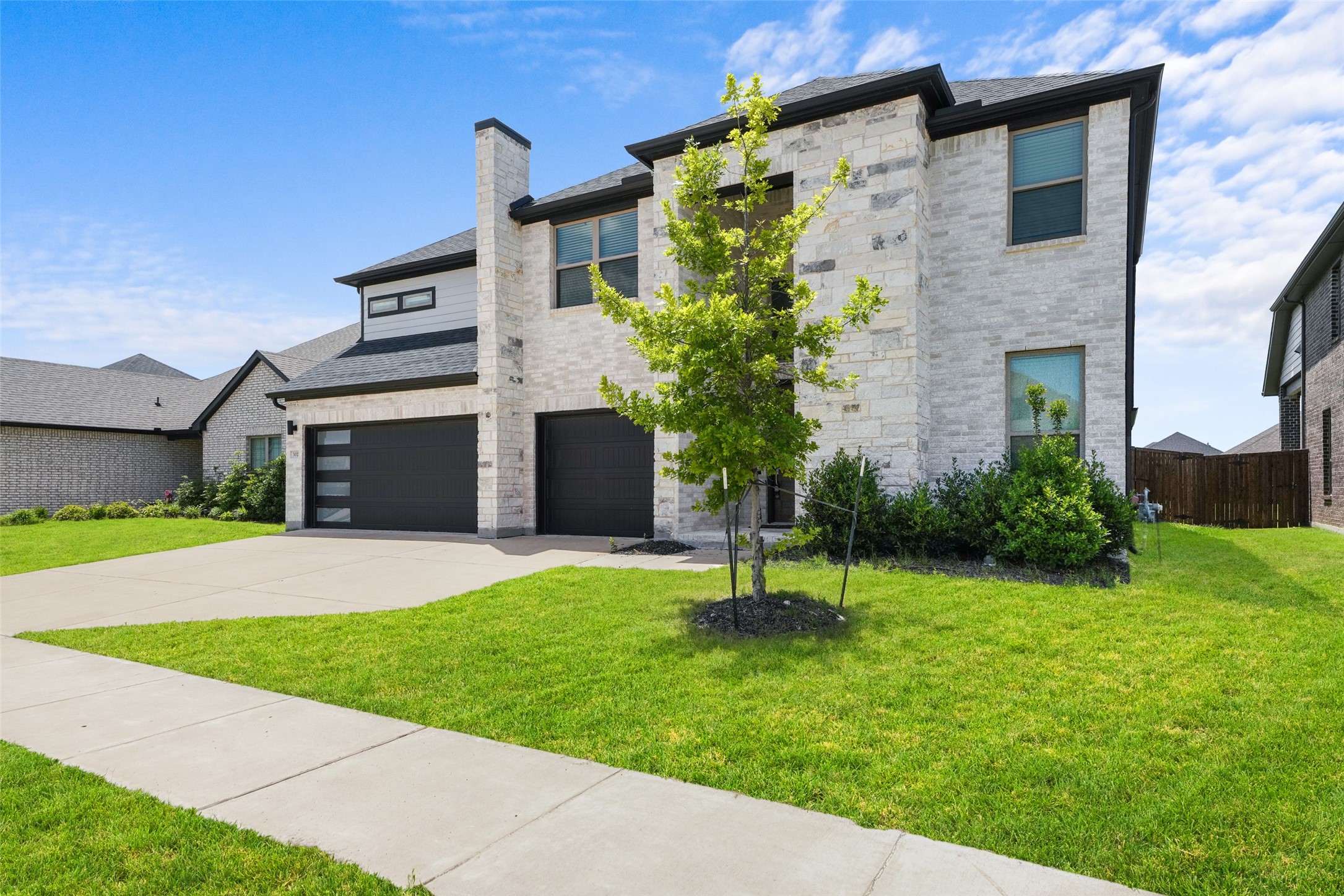 302 Coyote Creek Drive