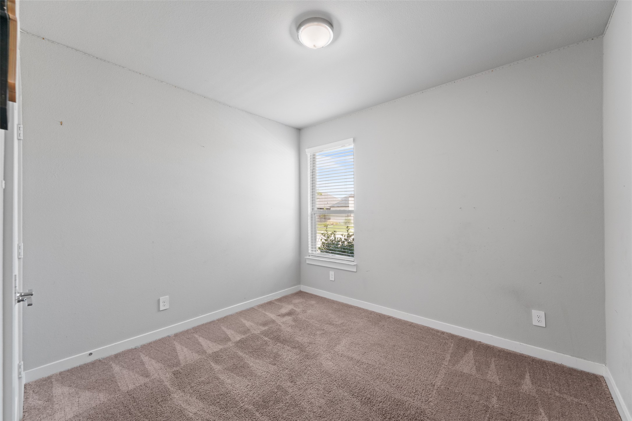 302 Coyote Creek Drive