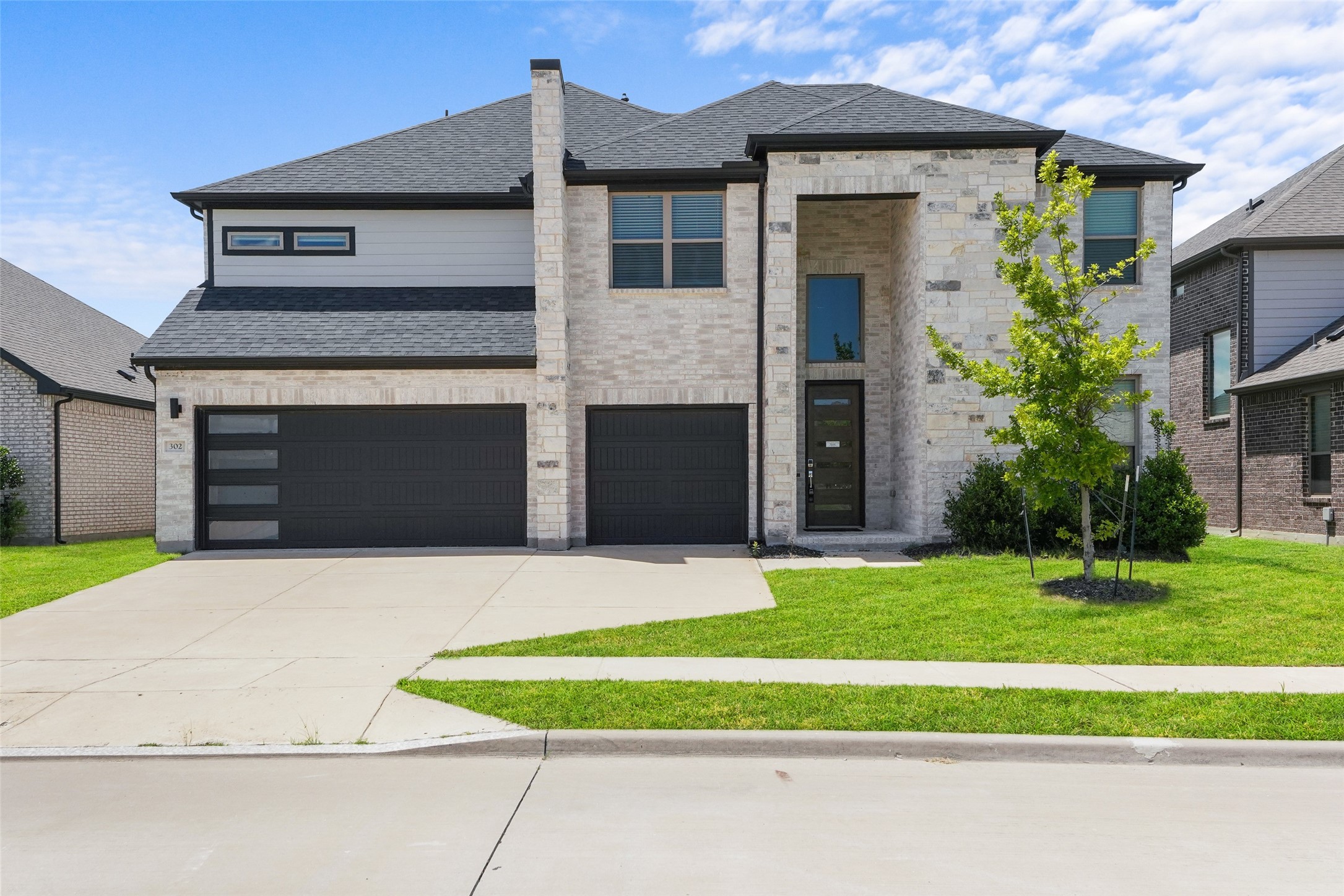 302 Coyote Creek Drive