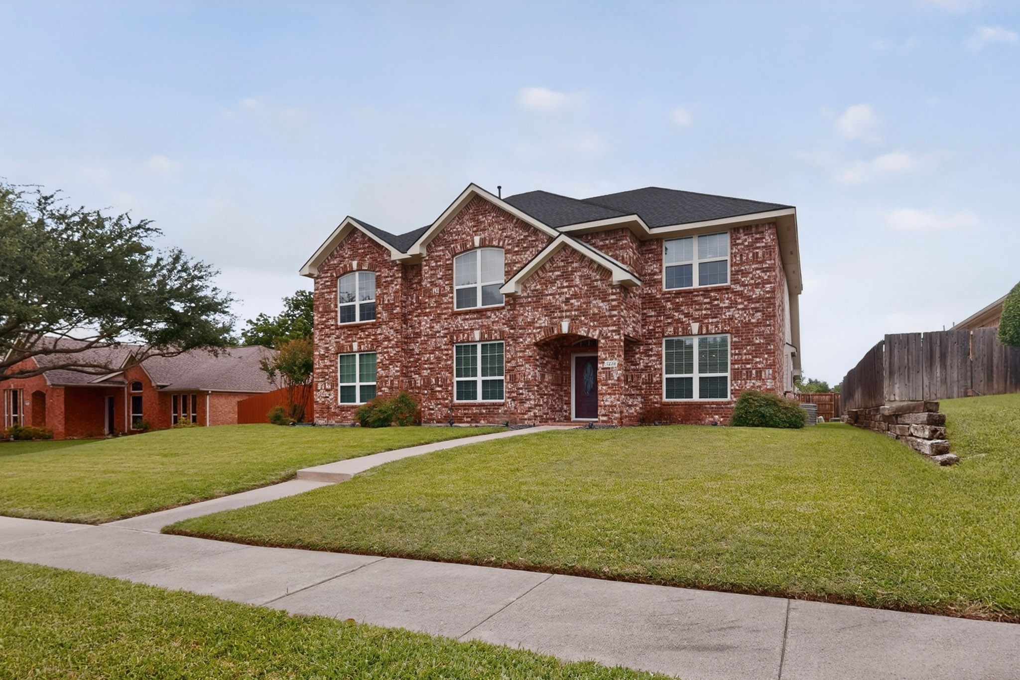 1225 Donegal Lane
