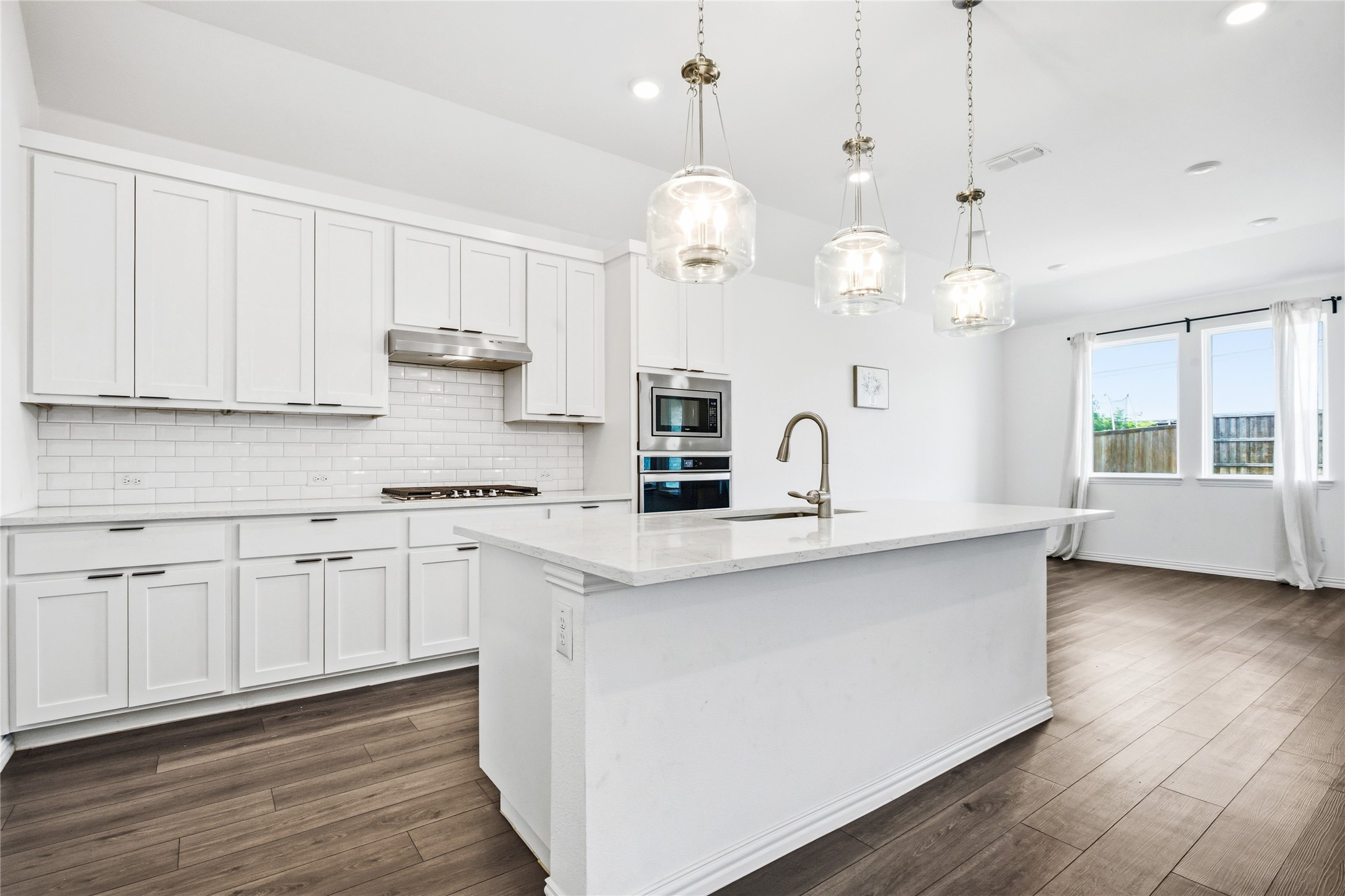 3515 Paintbrush Path