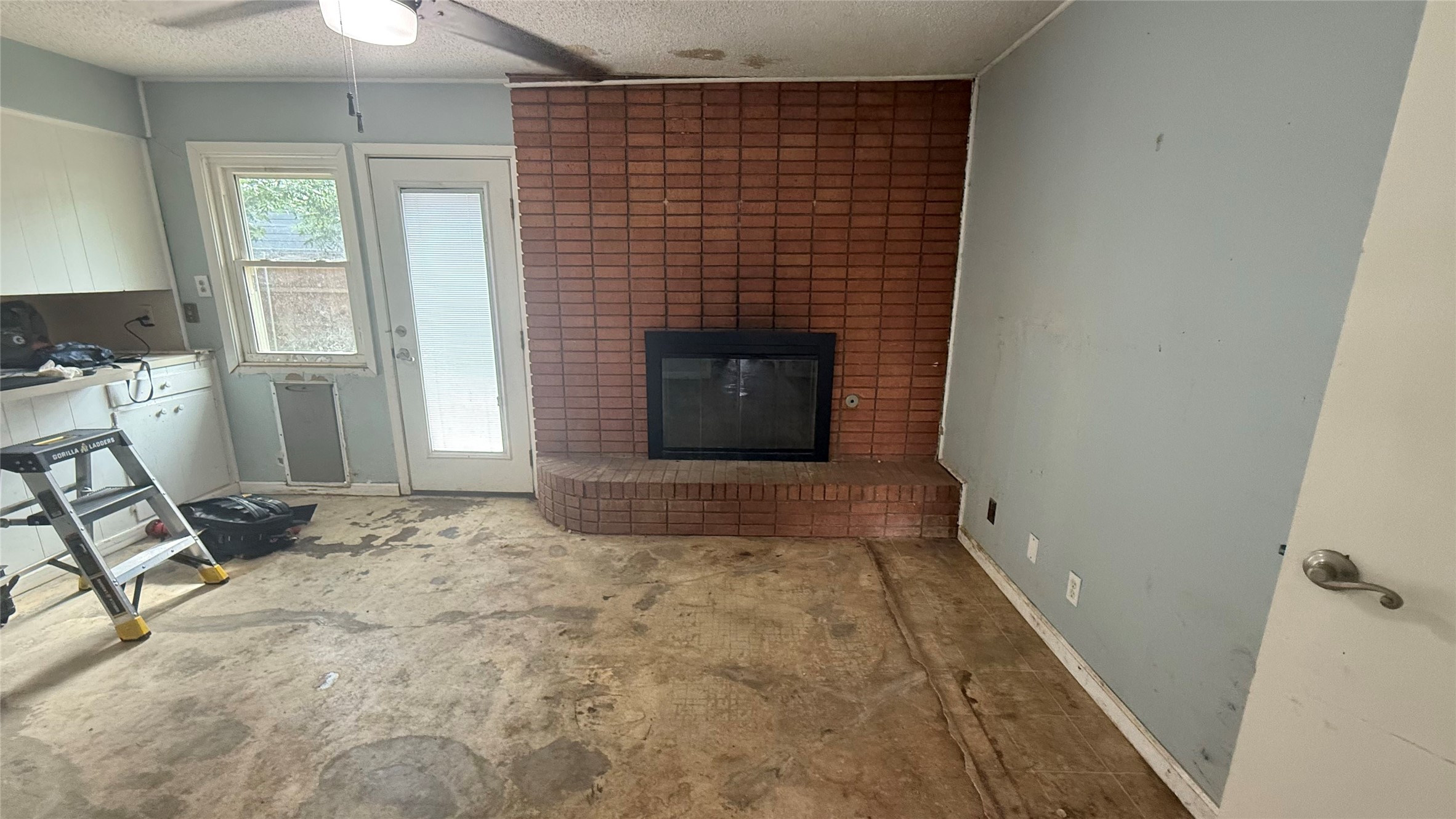 407 Dunaway Drive