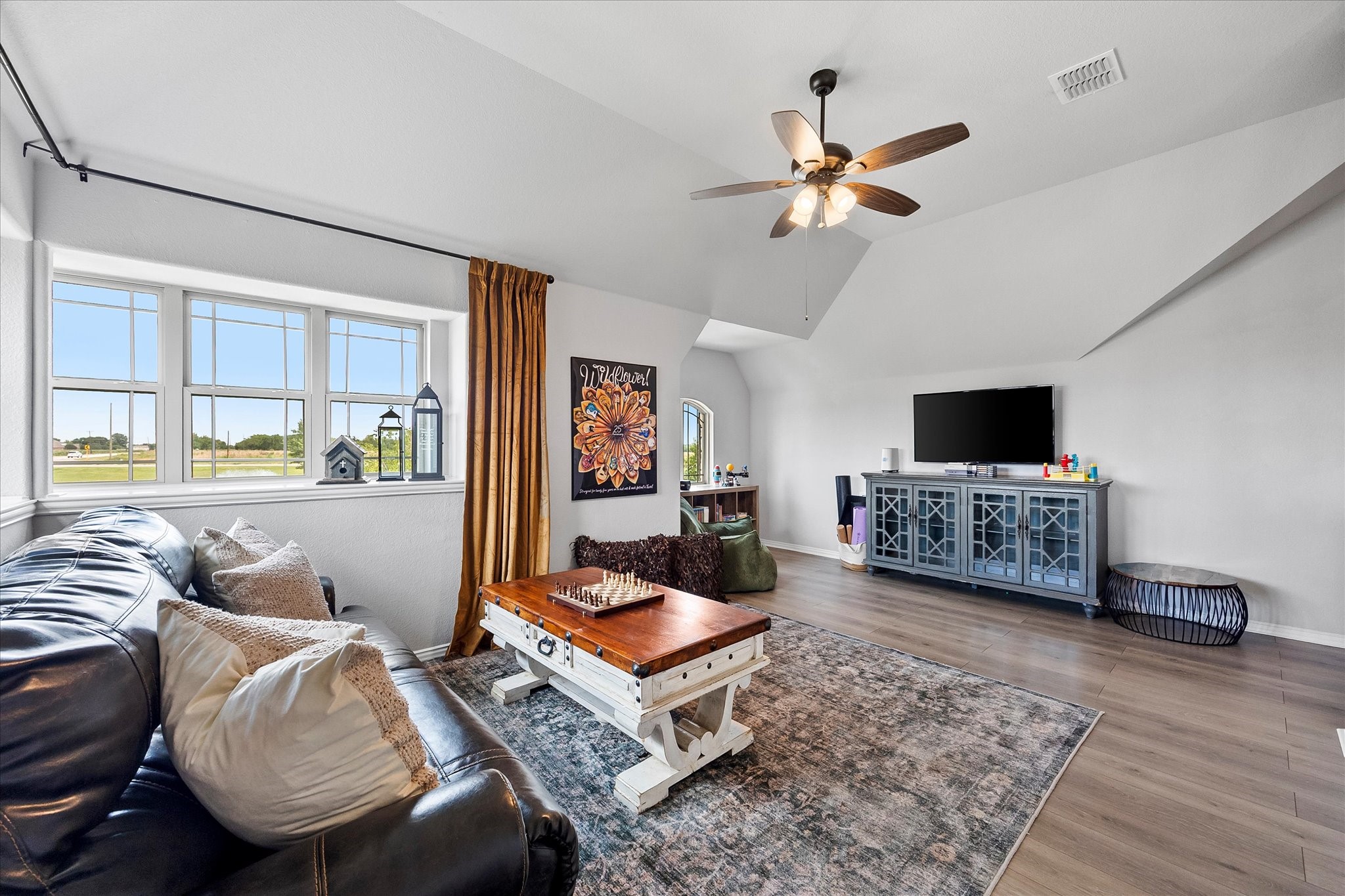 1042 Watercourse Place