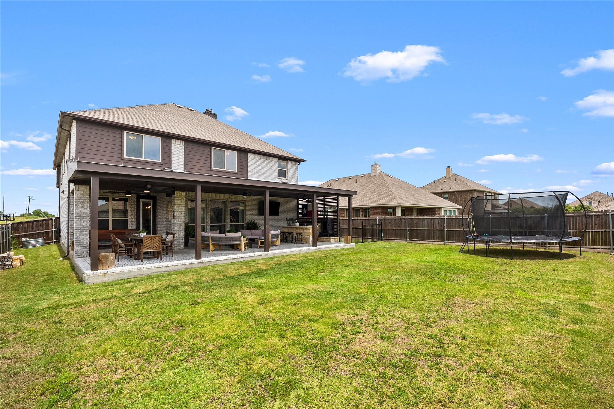 1042 Watercourse Place