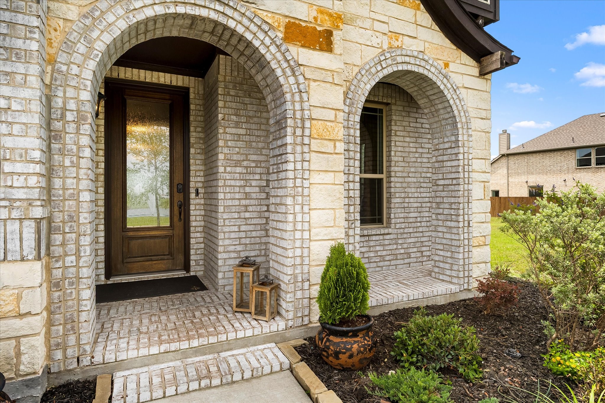 1042 Watercourse Place